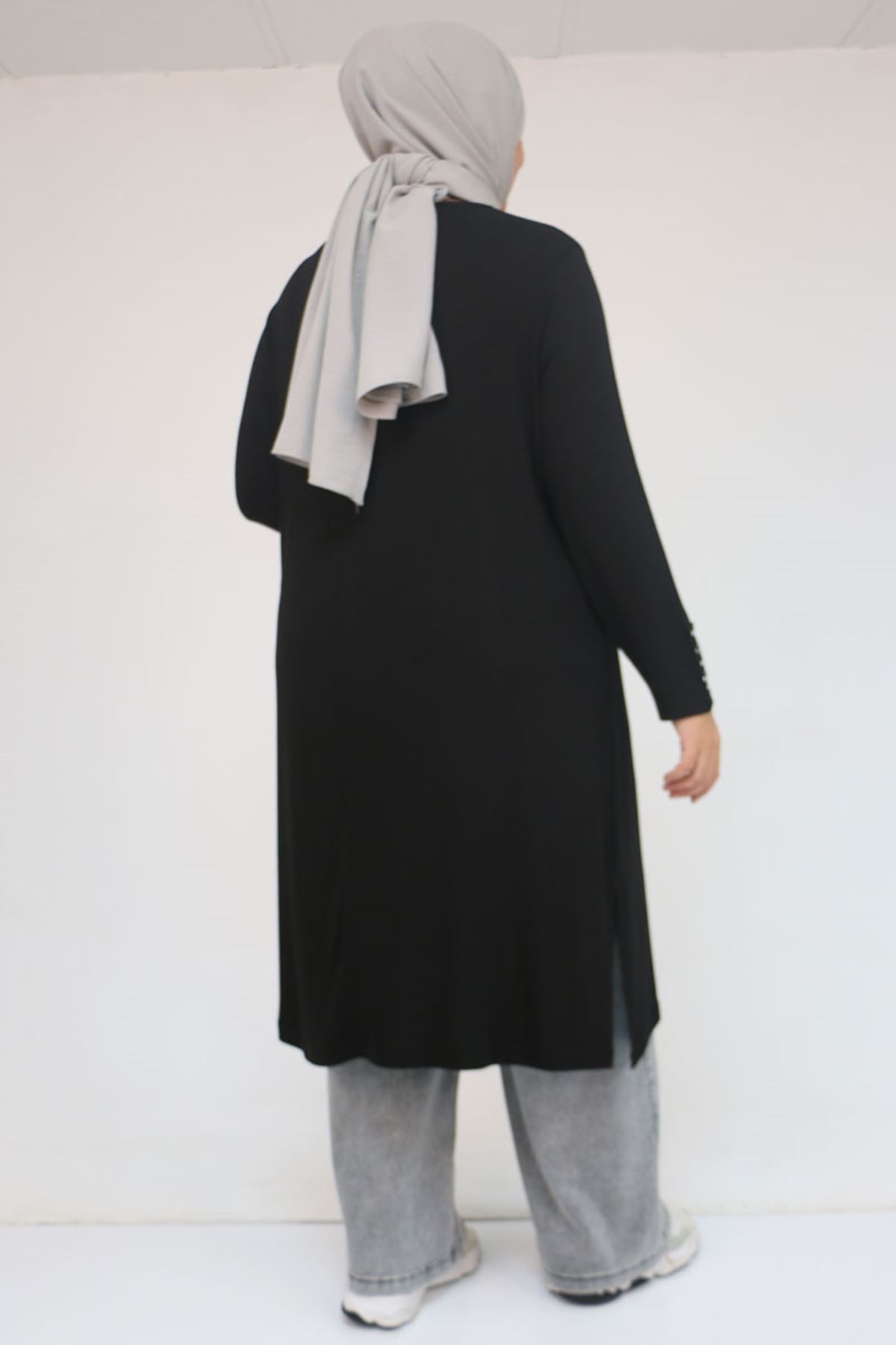 58115 Büyük Beden Kolunda Beyoğlu Detaylı Çilek Tunik - Siyah