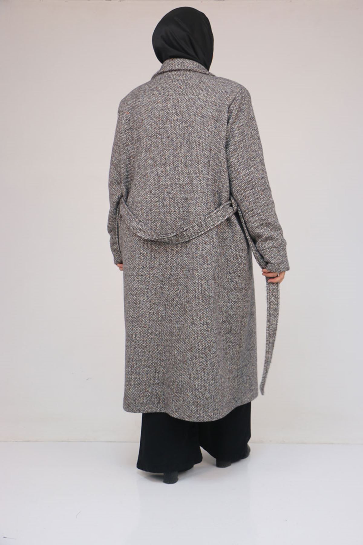 53050 Büyük Beden Şanel Kalın Manşetli Kaban - Siyah