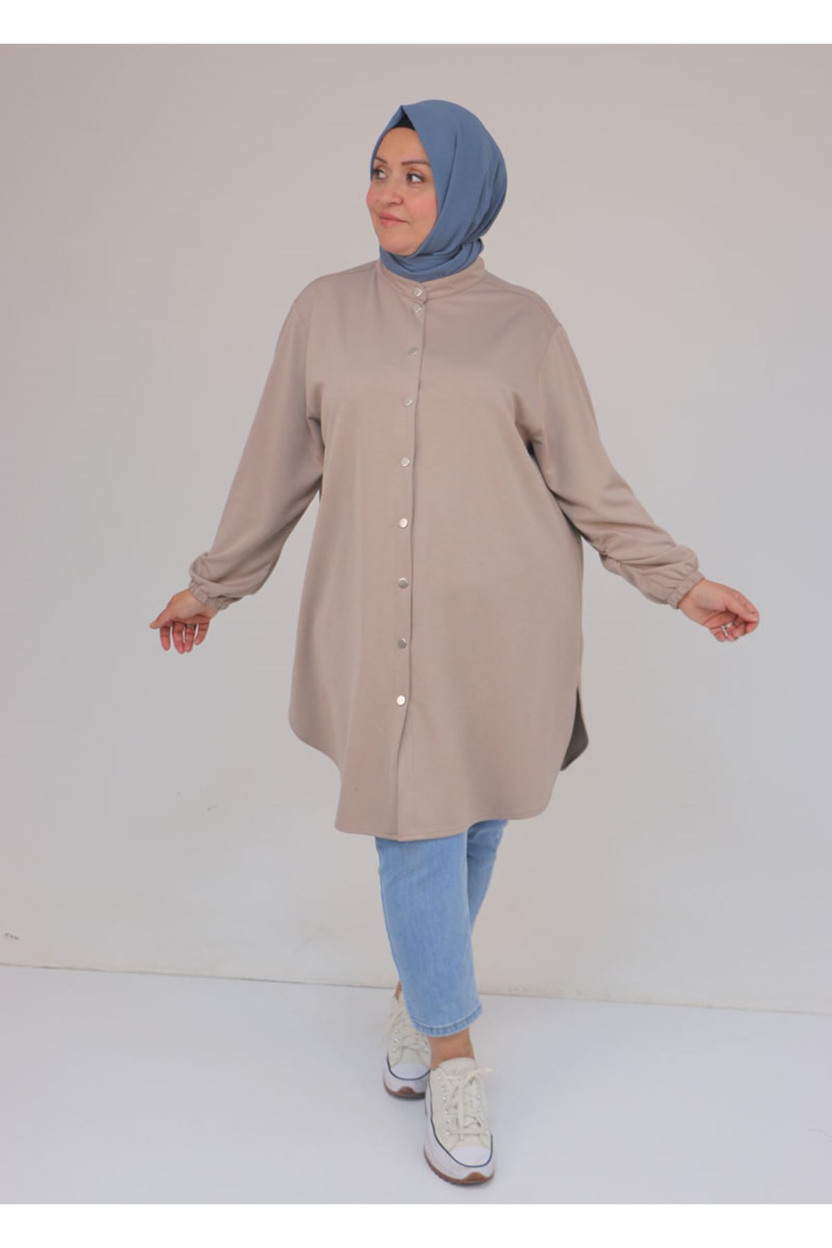 58169 Büyük Beden Hakim Yaka Çıtçıtlı Modal Tunik - Bej