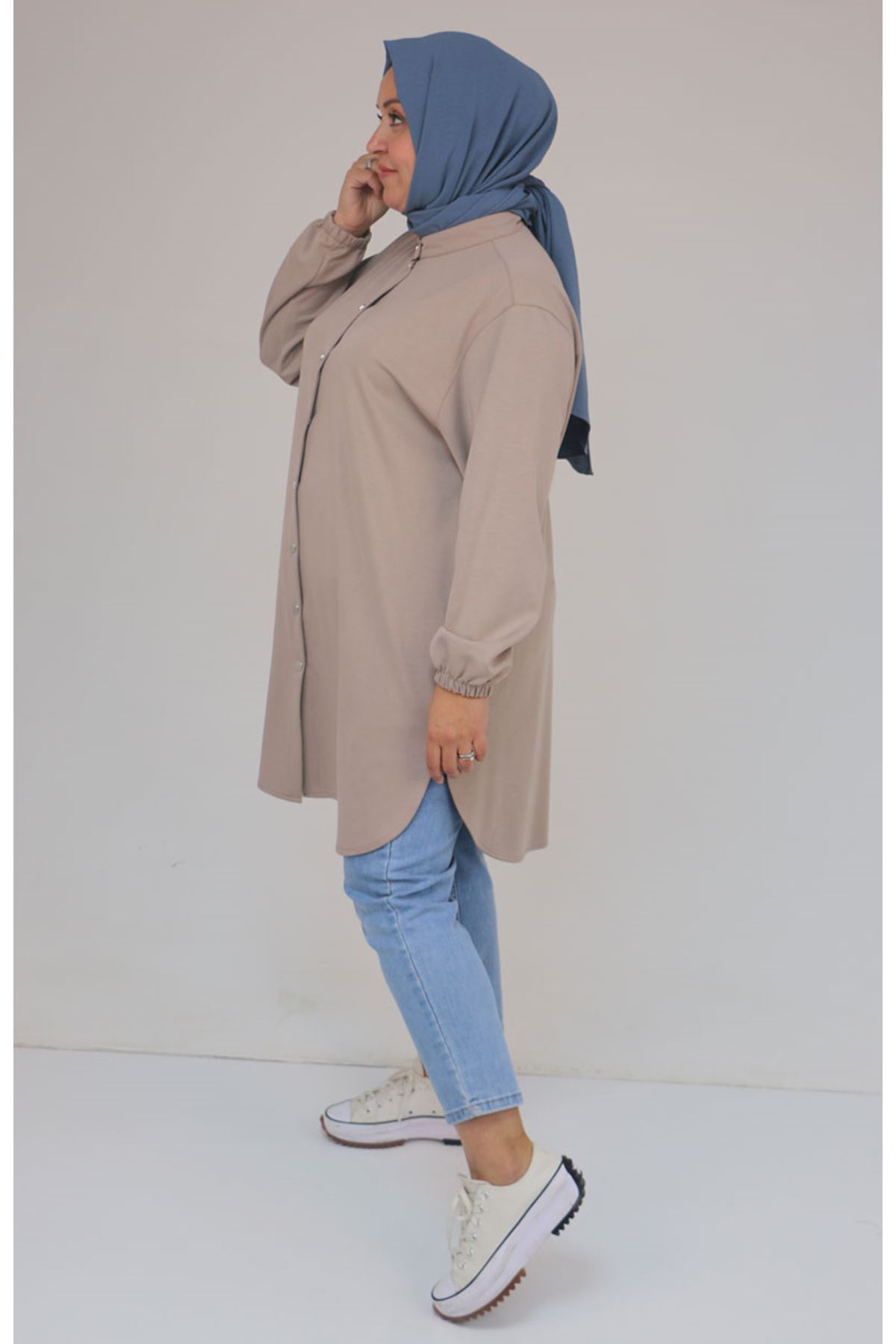 58169 Büyük Beden Hakim Yaka Çıtçıtlı Modal Tunik - Bej