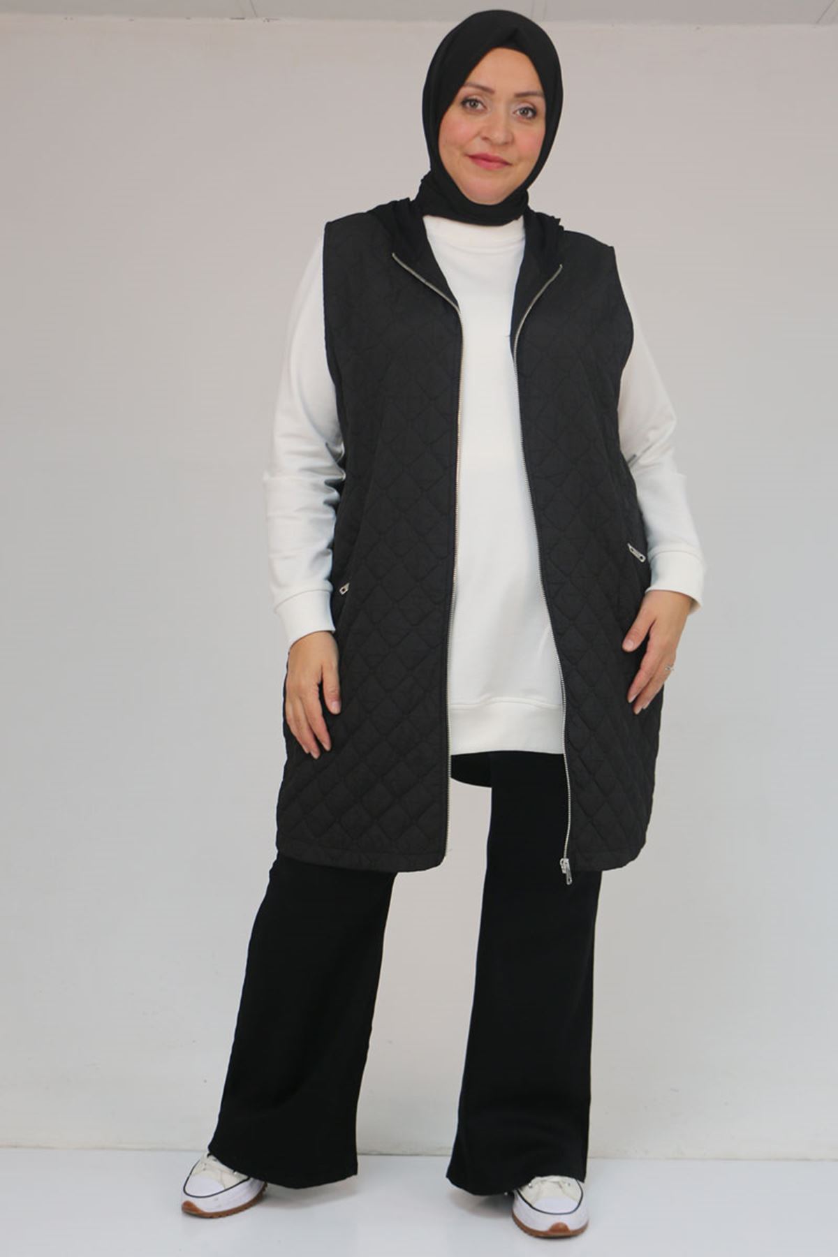 26K54011- SİYAH -  Büyük Beden Cepleri Fermuarlı Modal - Kapitone Yelek 