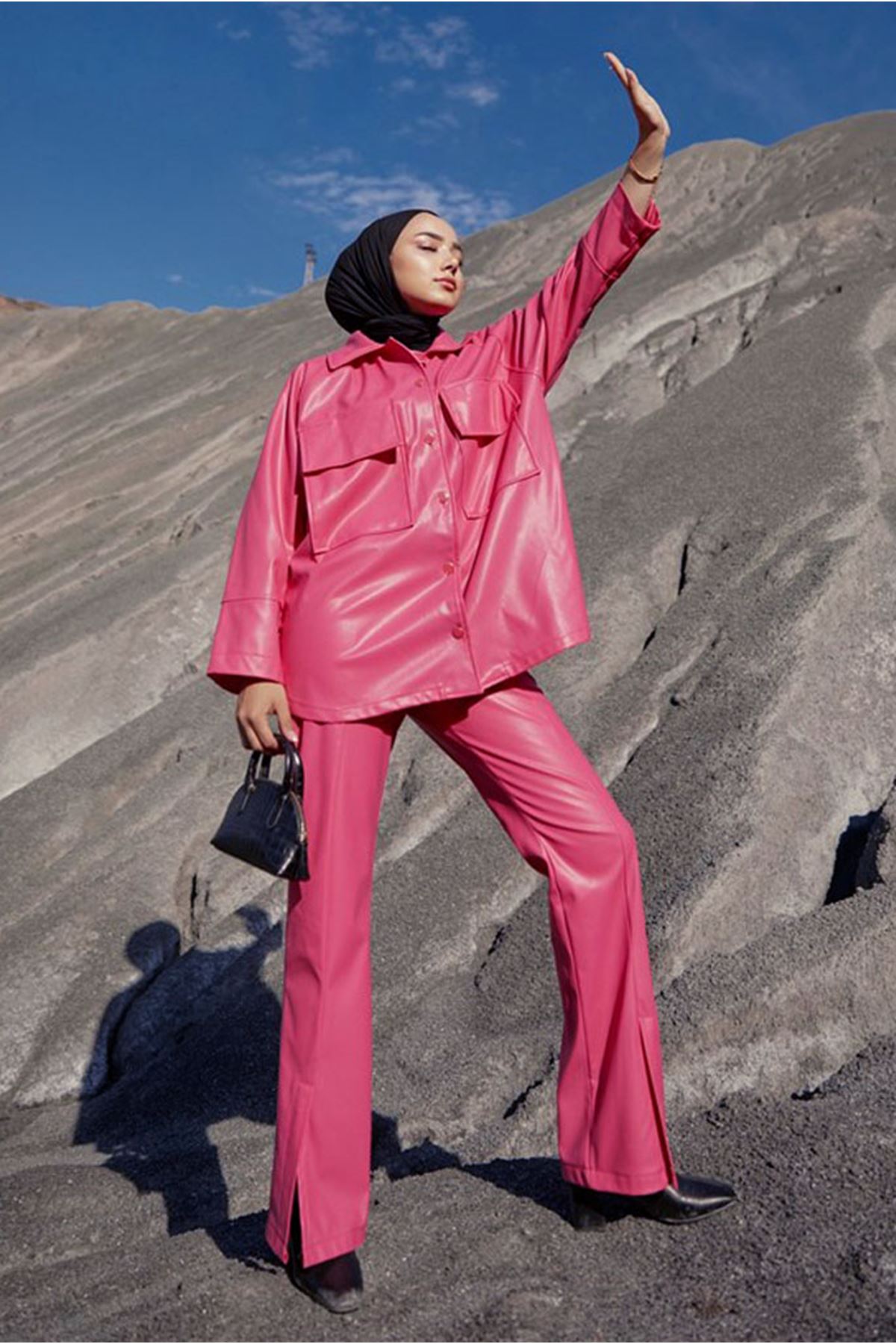 26K3062 - FUŞYA - DERİ TAKIM