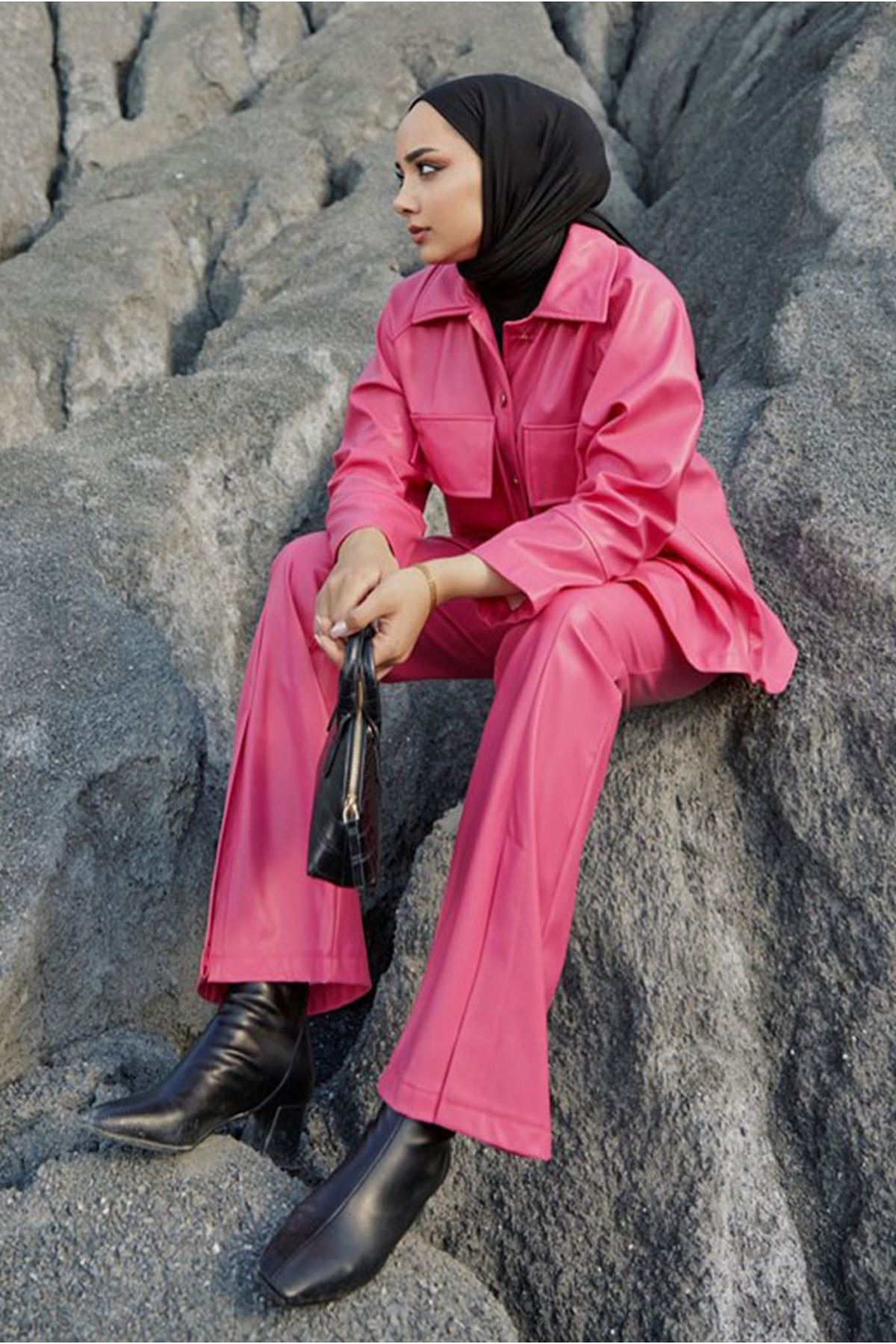 26K3062 - FUŞYA - DERİ TAKIM