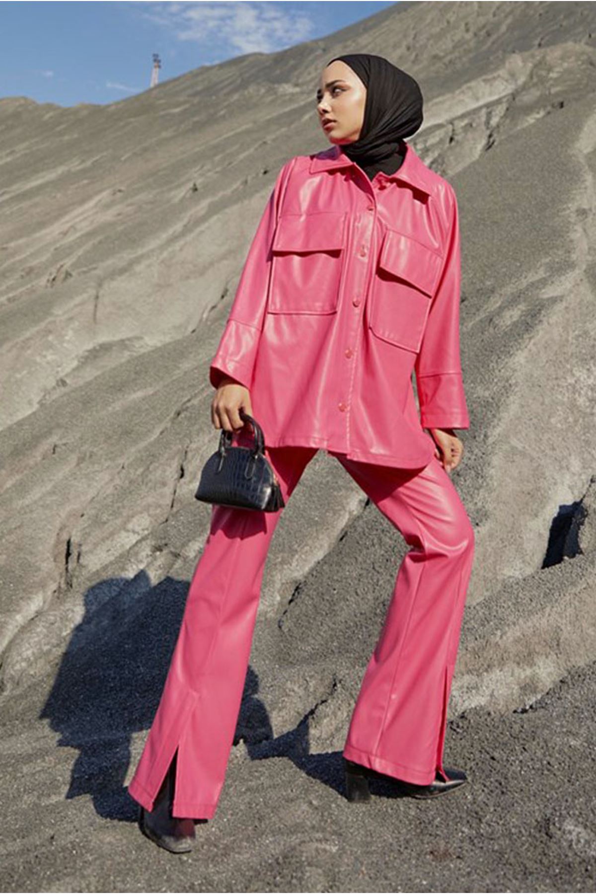 26K3062 - FUŞYA - DERİ TAKIM