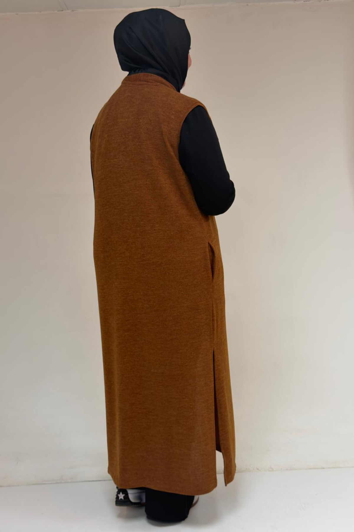 54015 Büyük Beden Yırtmaçlı Cepli Uzun Mir Yelek - Taba