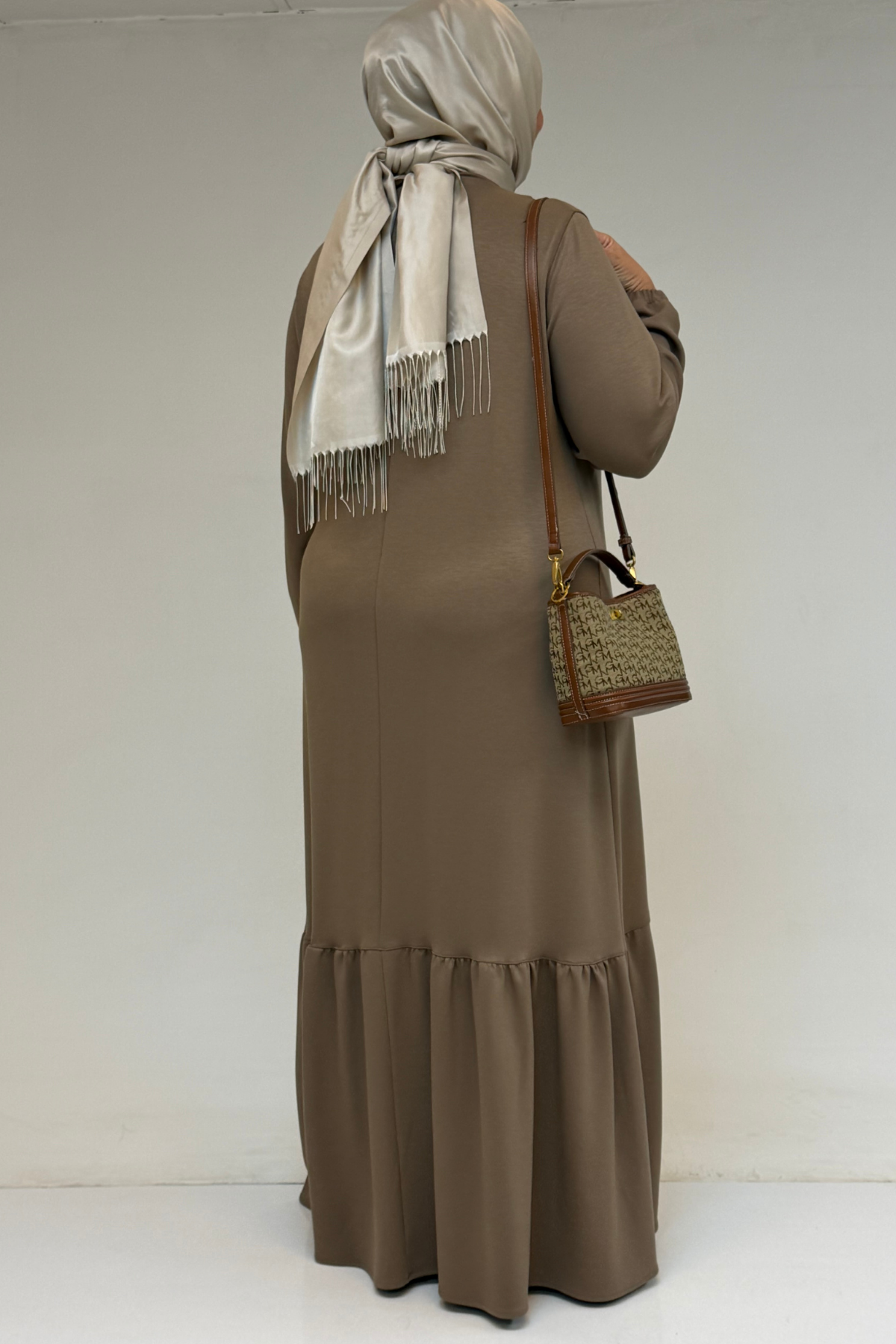 52033 Büyük Beden Eteği Fırfırlı Modal Elbise - Vizon