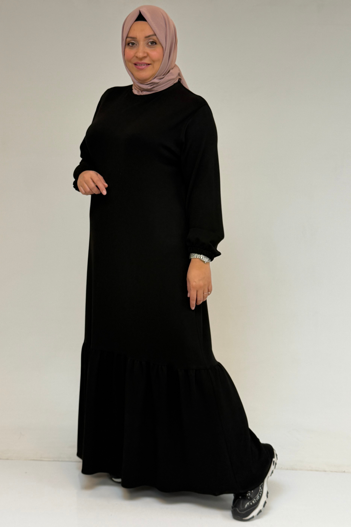 52033 Büyük Beden Eteği Fırfırlı Modal Elbise - Siyah