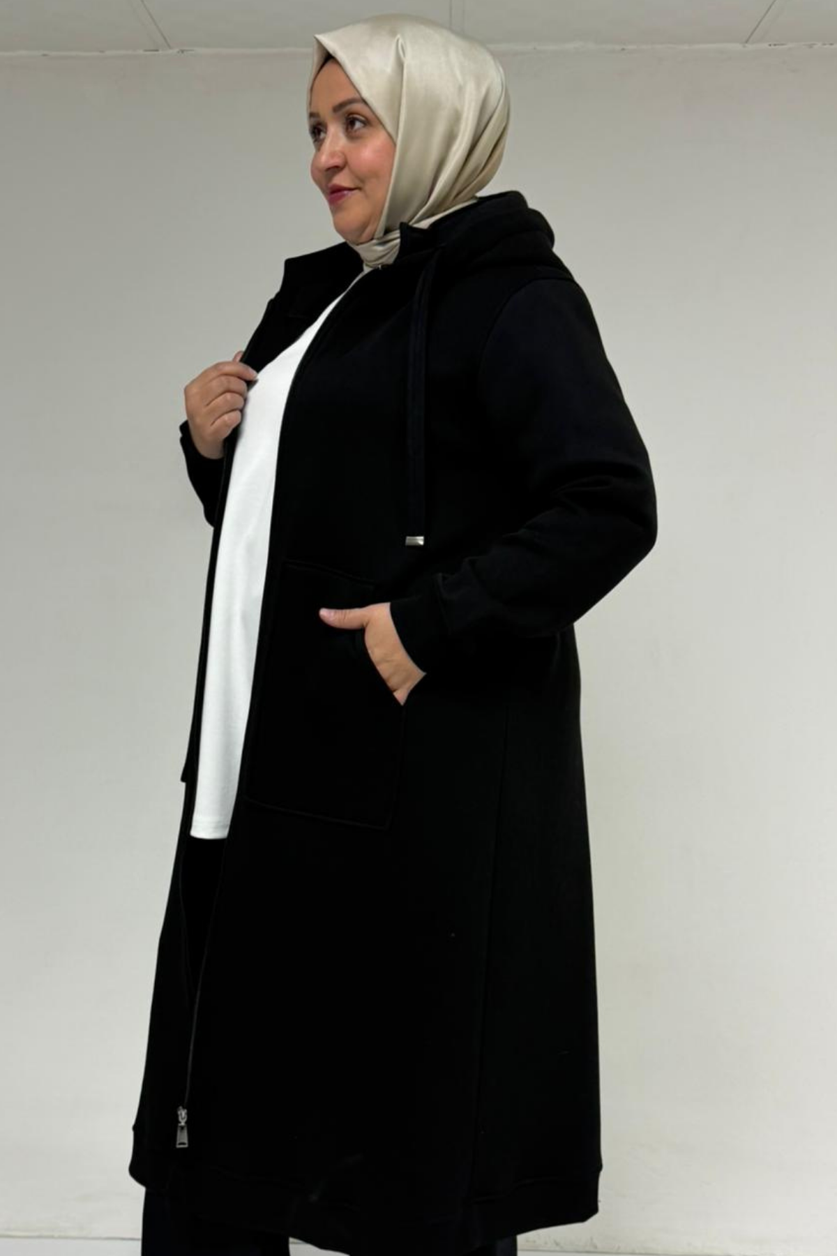 33103 Büyük Beden Fermuarlı Üç İplik Kap - Siyah