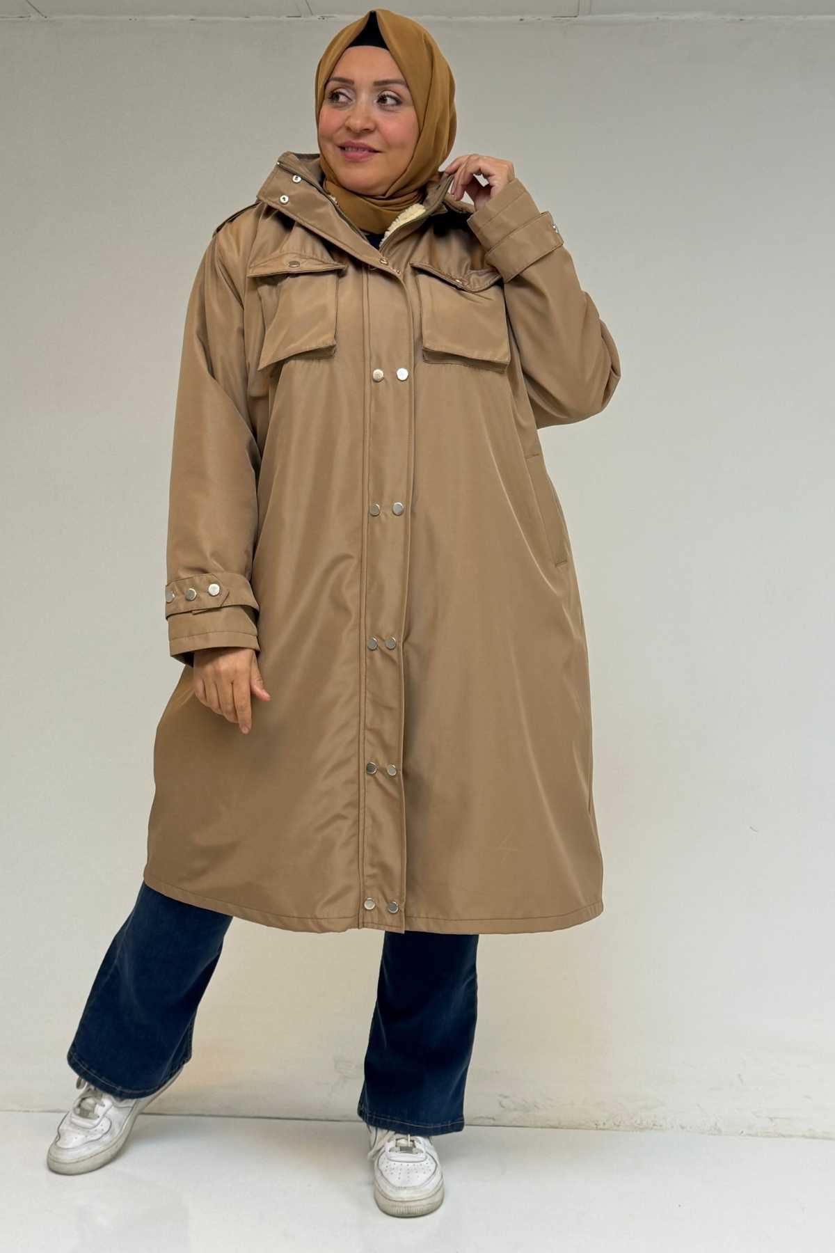 43061 Büyük Beden Kapaklı Cepli Fermuarlı Bondit Kap - Bej