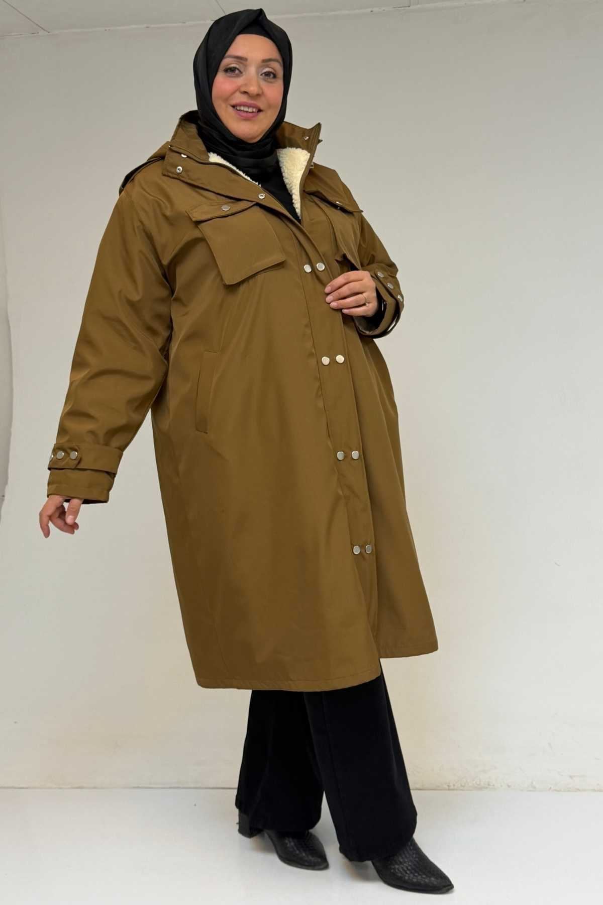 43061 Büyük Beden Kapaklı Cepli Fermuarlı Bondit Kap - Taba