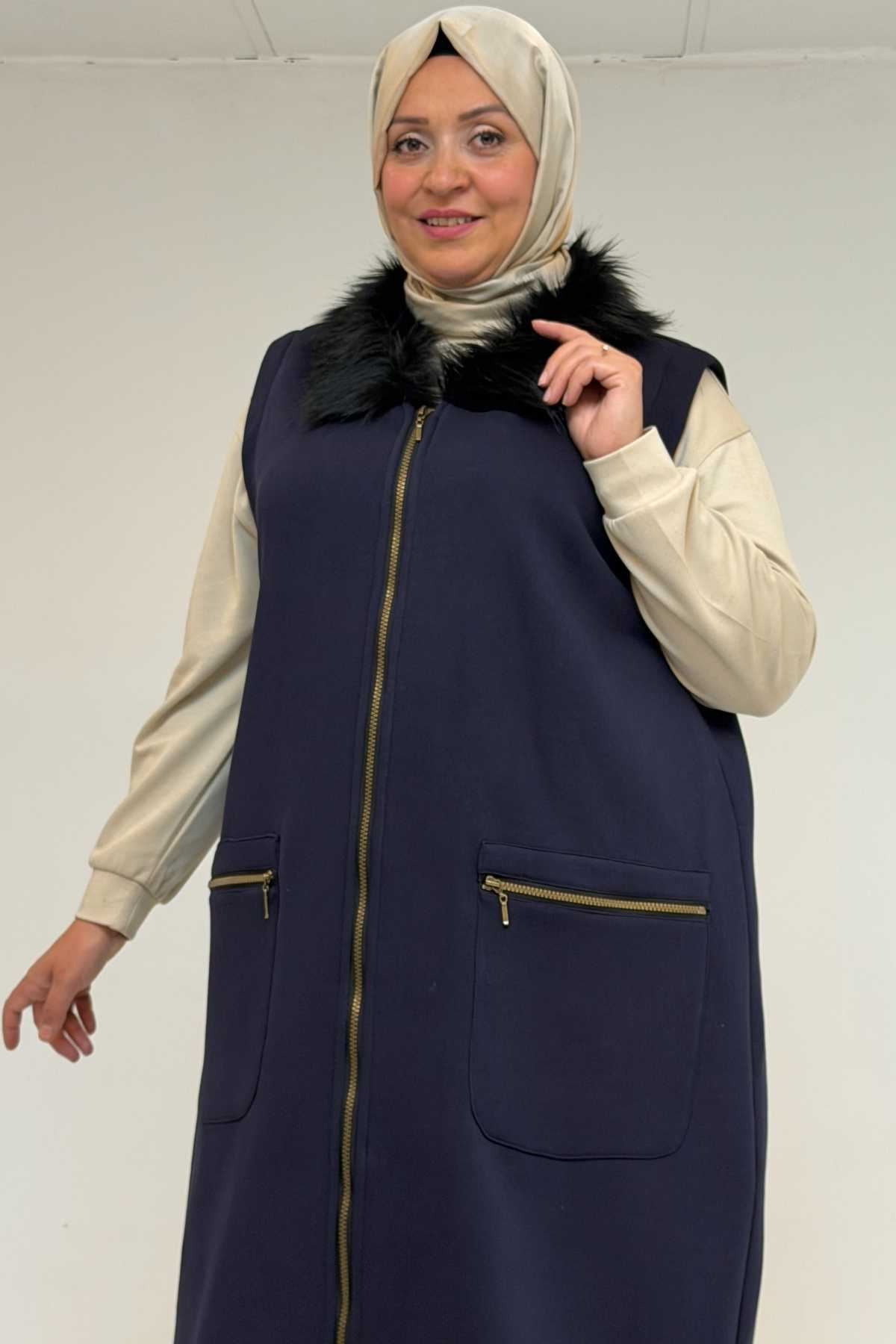 44006 Büyük Beden Cepleri Fermuarlı Üç İplik Yelek - Lacivert