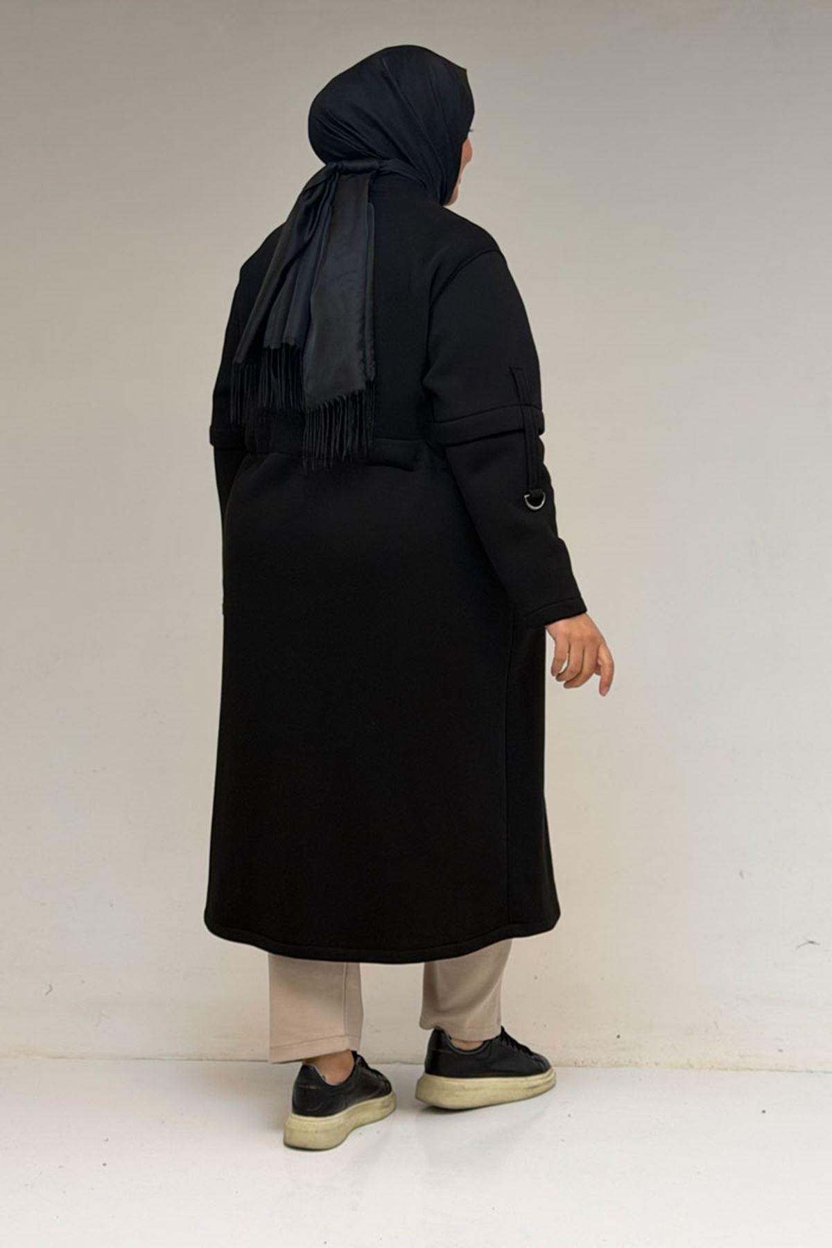 43065 Büyük Beden Hakim Yaka Önden Fermuarlı Üç İplik Kap - Siyah