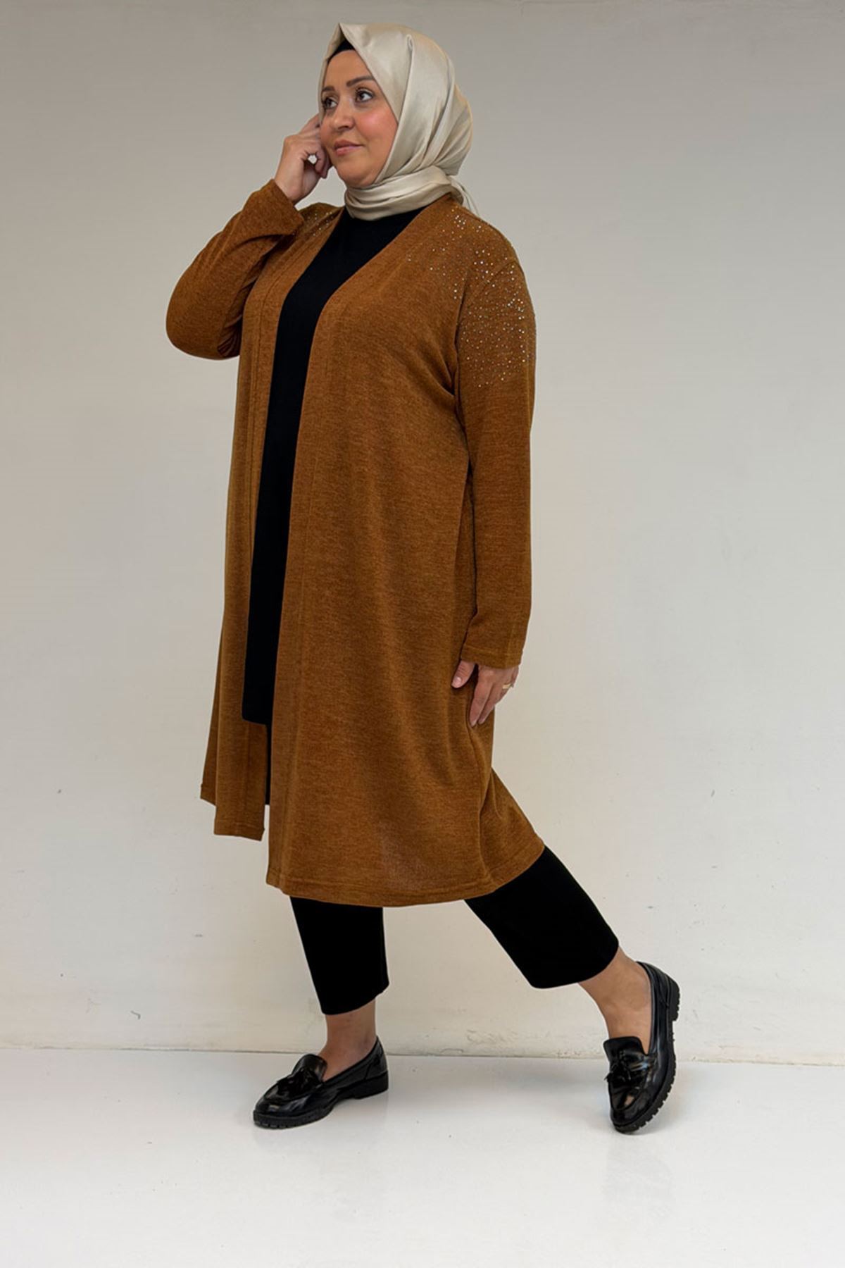 53047 Büyük Beden Omzu Taş Detaylı Mir Ceket - Taba