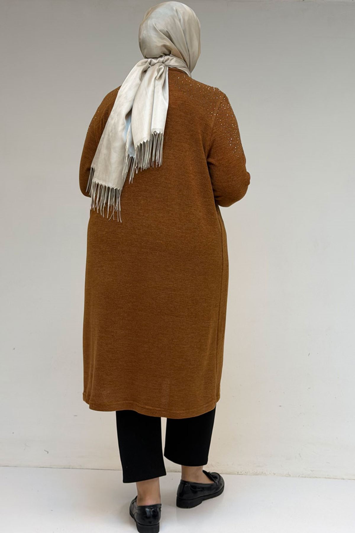 53047 Büyük Beden Omzu Taş Detaylı Mir Ceket - Taba