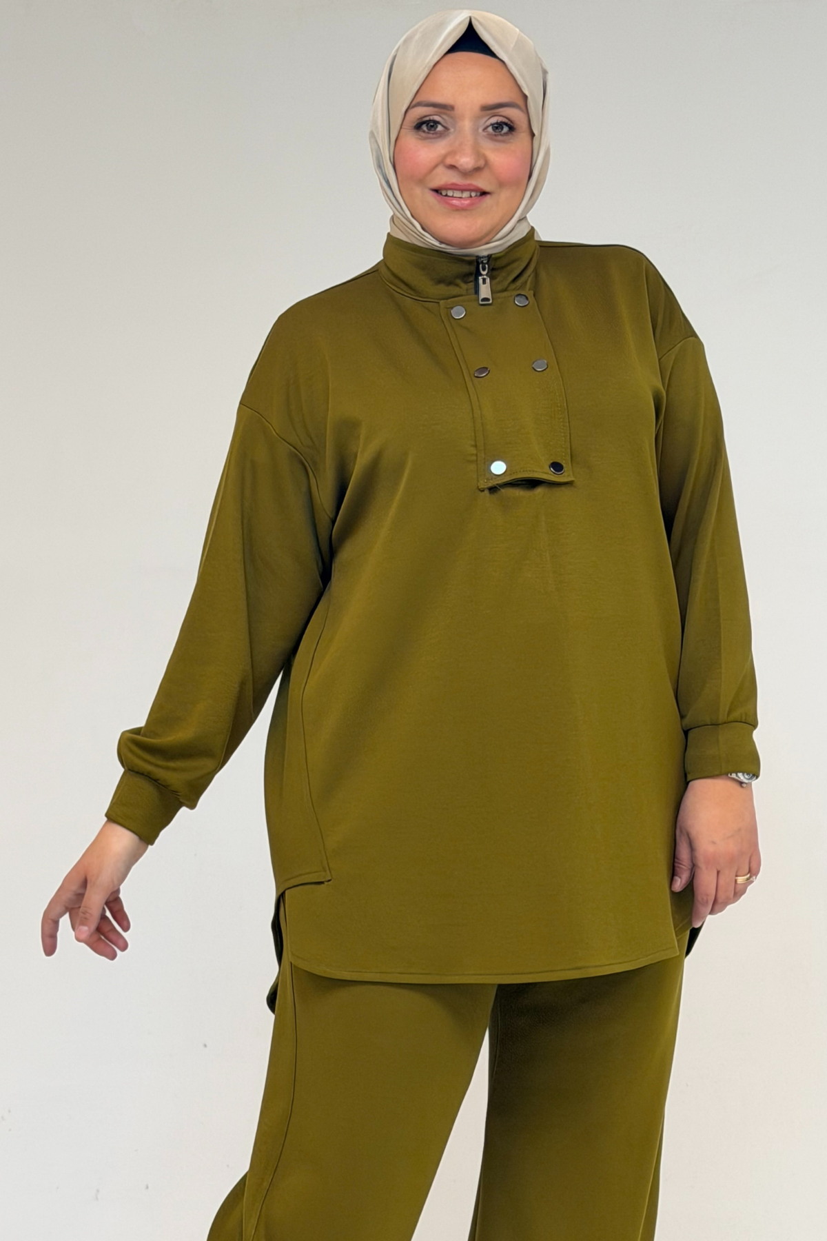 57034 Büyük Beden Çift Düğme Detaylı Modal Pantolonlu Takım - Yağ Yeşili