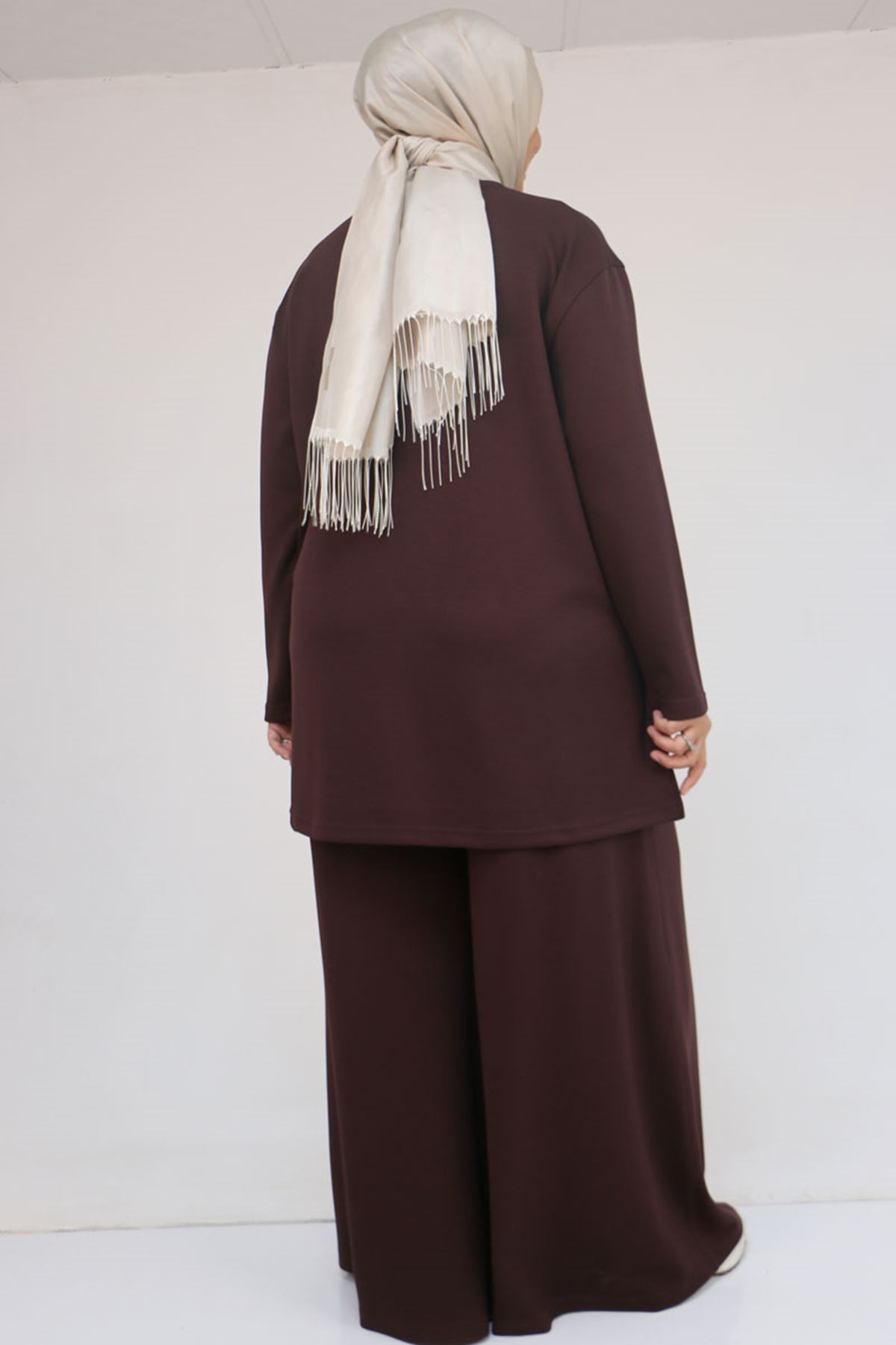 57043 Büyük Beden Yanı Yırtmaçlı Modal Pantolonlu Takım - Kahve