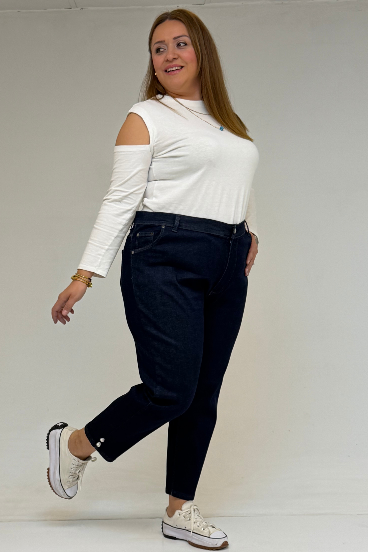 59045 Büyük Beden Paçası Taş Detaylı Boyfriend Kot Pantolon - Koyu Lacivert