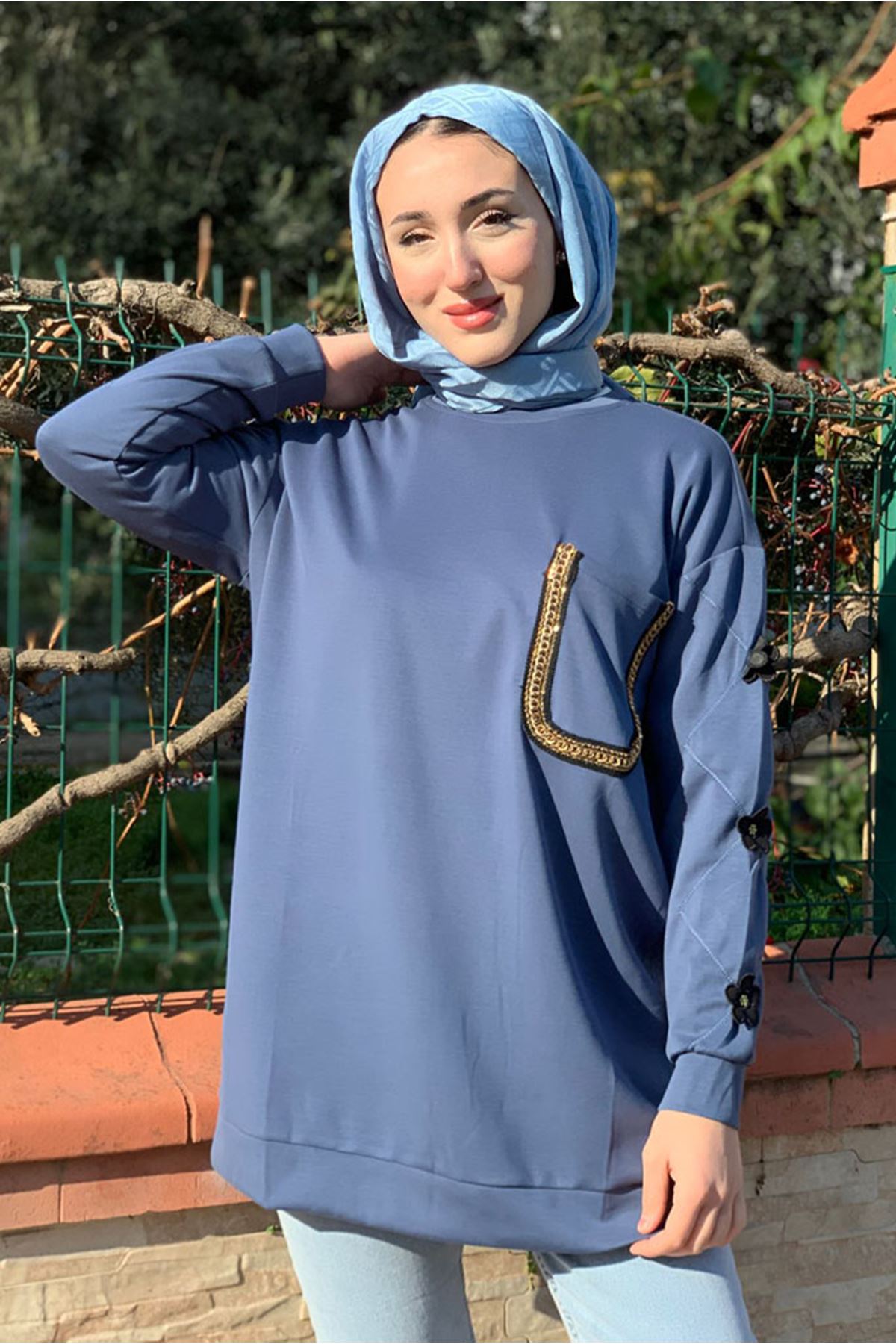 26K4446 - İNDİGO - MODAL İŞLEMELİ CEPLİ TUNİK