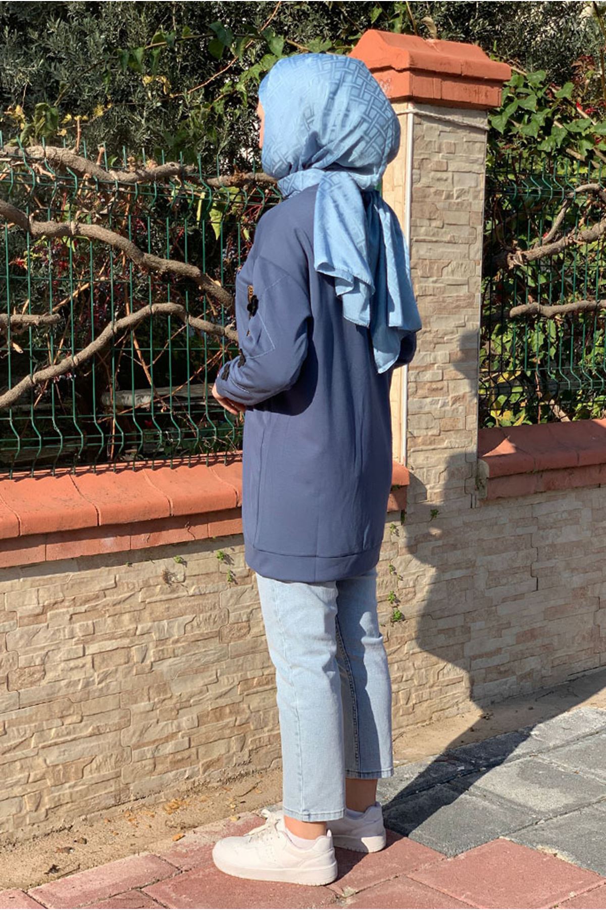 26K4446 - İNDİGO - MODAL İŞLEMELİ CEPLİ TUNİK