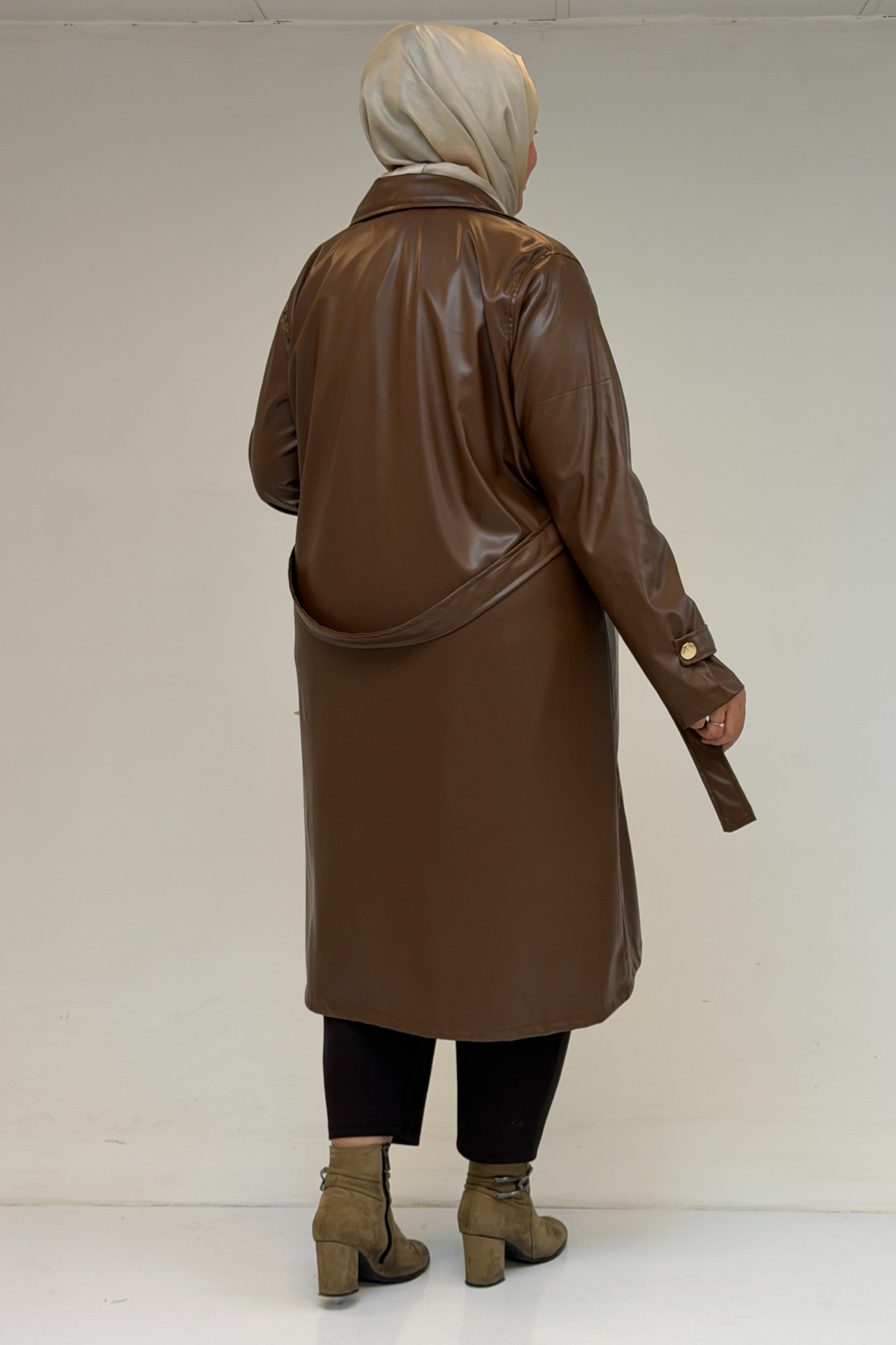 53073 Büyük Beden Kemerli Deri Trençkot - Kahve