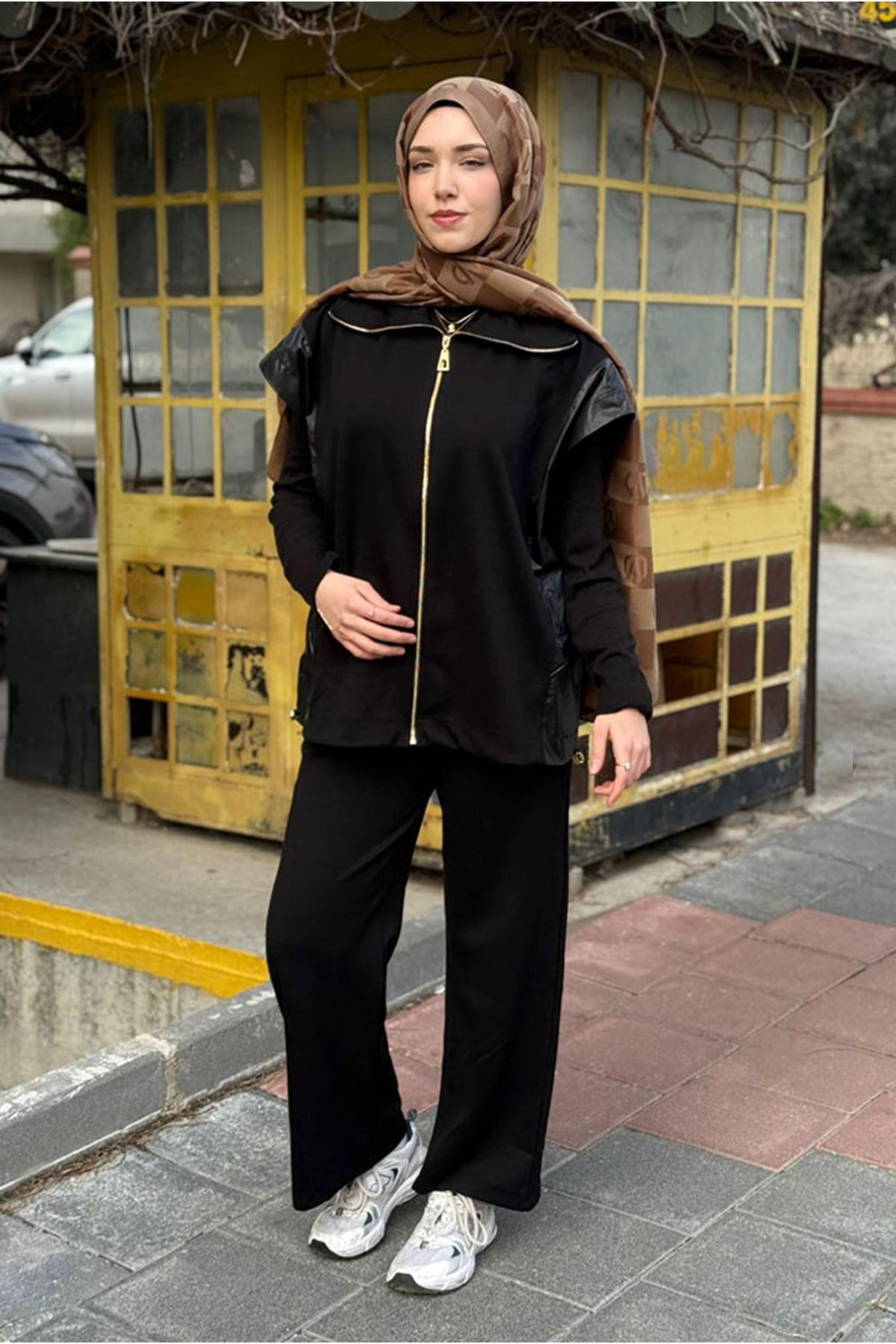 26K7576 - SİYAH - PARAŞÜT DETAYLI YELEK TAKIM