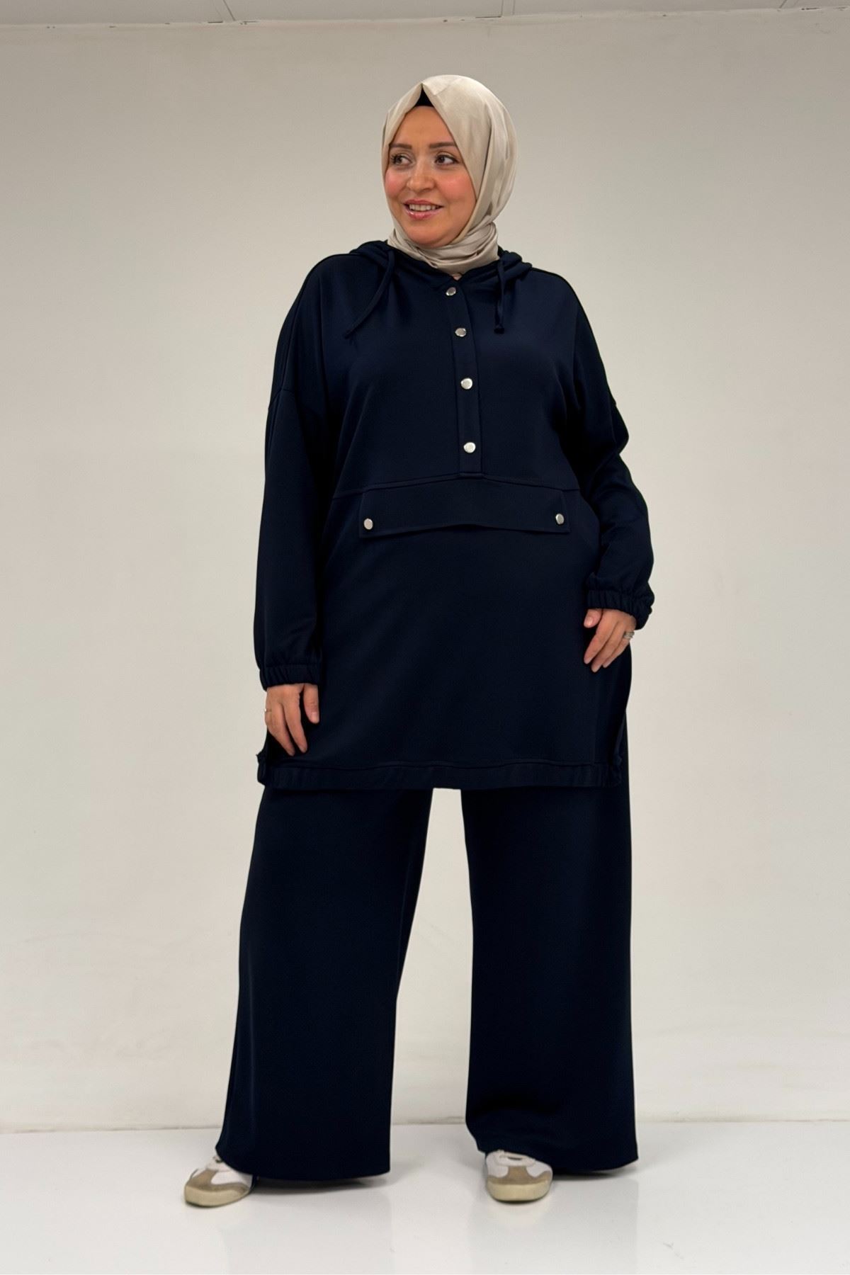 47089 Büyük Beden Yarım Patlı Kapşonlu Pantolonlu Modal Takım - Lacivert