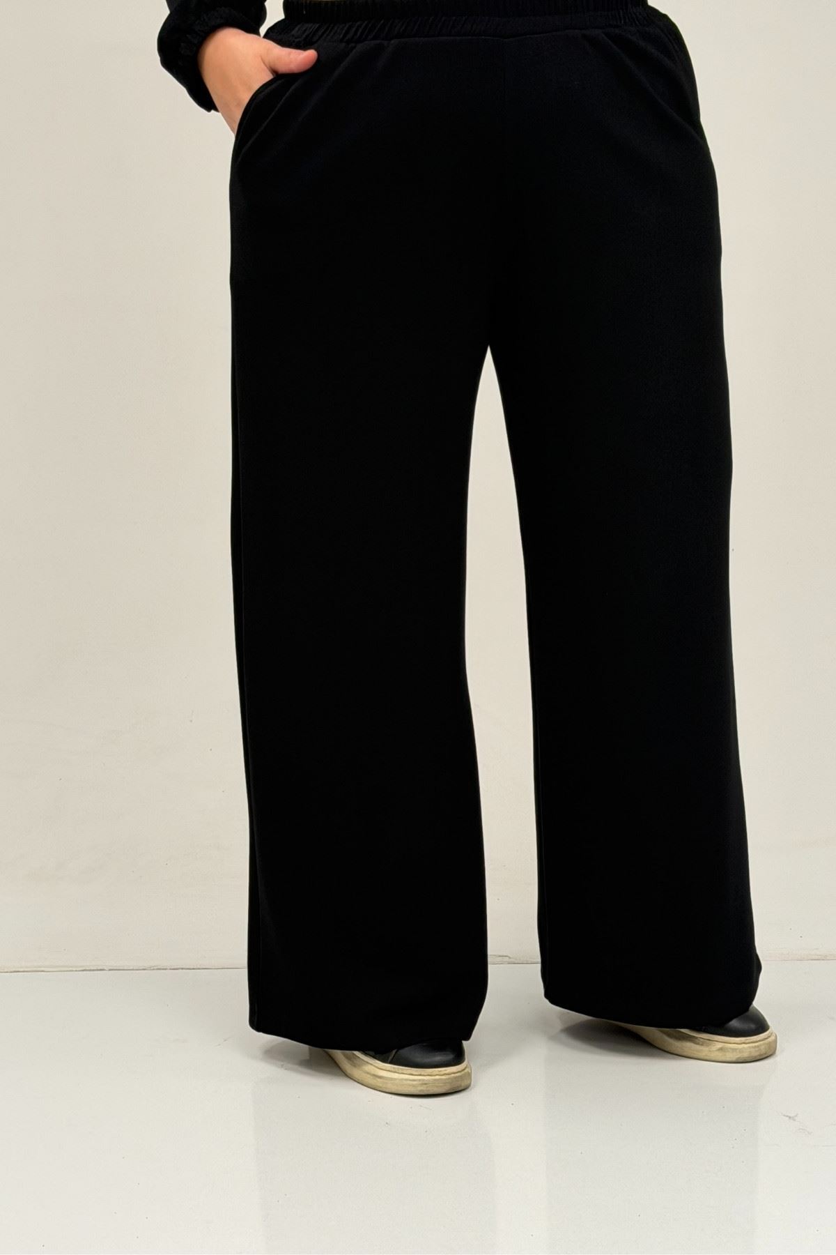 47089 Büyük Beden Yarım Patlı Kapşonlu Pantolonlu Modal Takım - Siyah