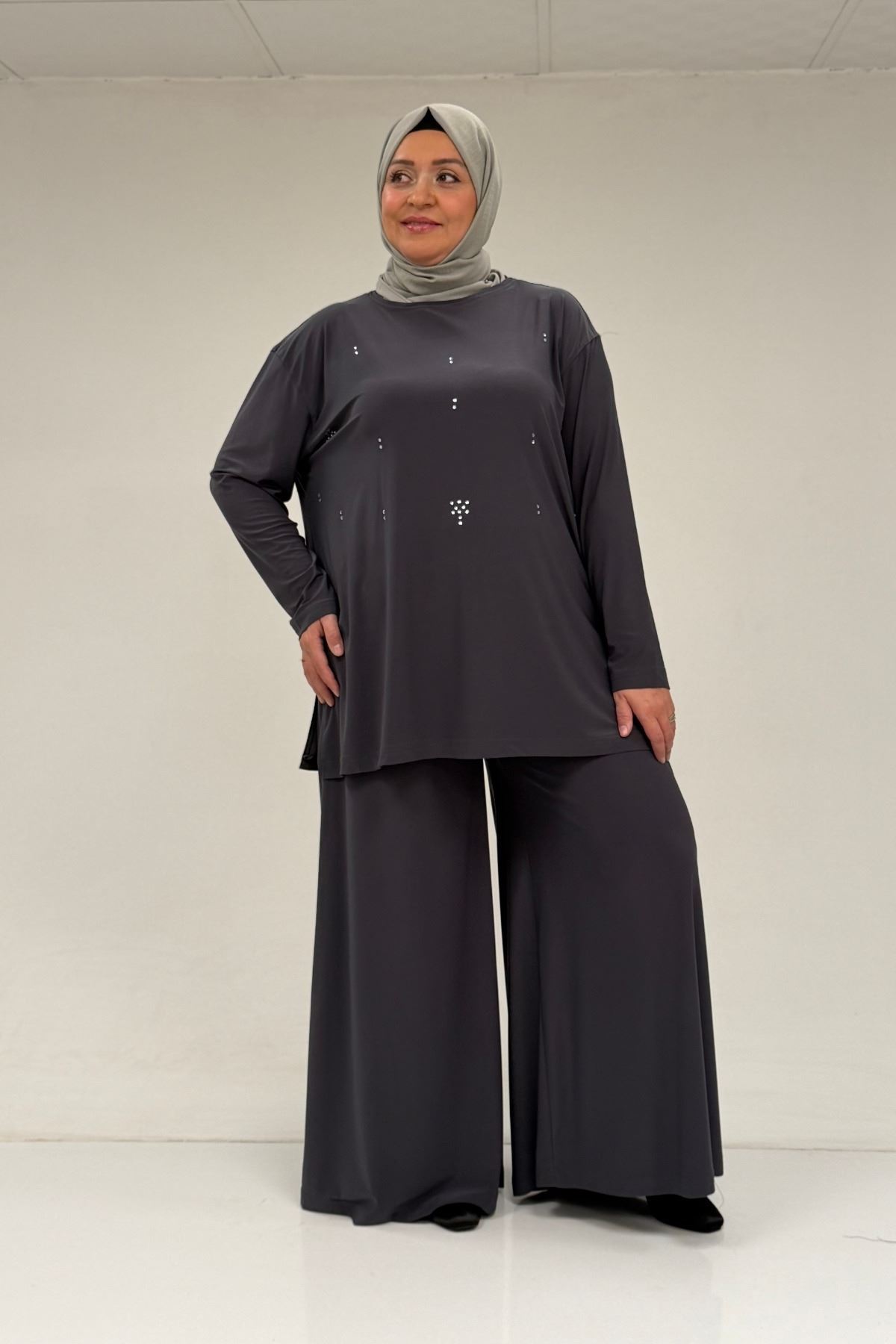 67030 Büyük Beden Yanı Yırtmaçlı Sandy Pantolonlu Takım - Antrasit