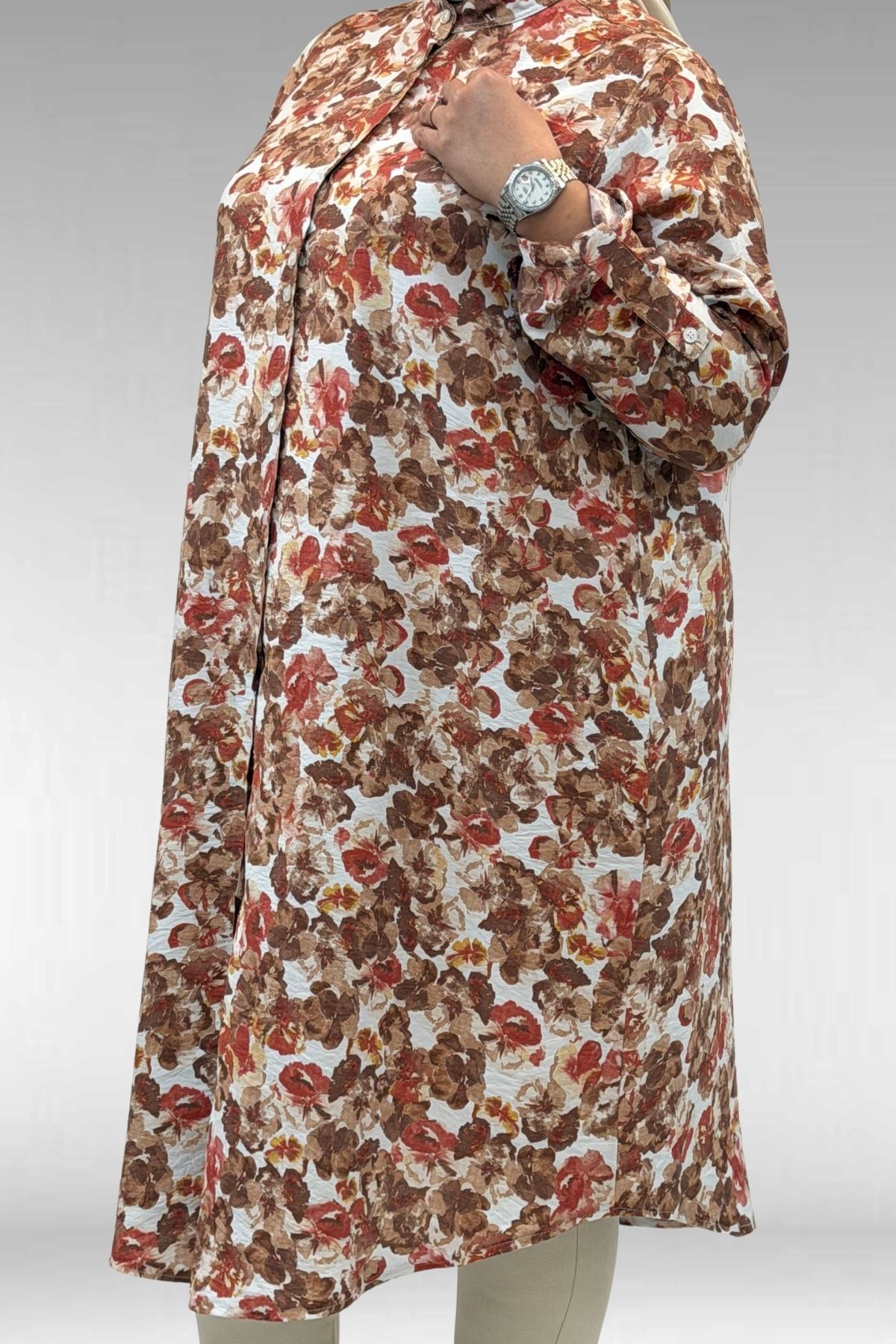 68014 Büyük Beden Hakimyaka Çift Düğmeli Mango Tunik - Çiçek Desenli Kahve