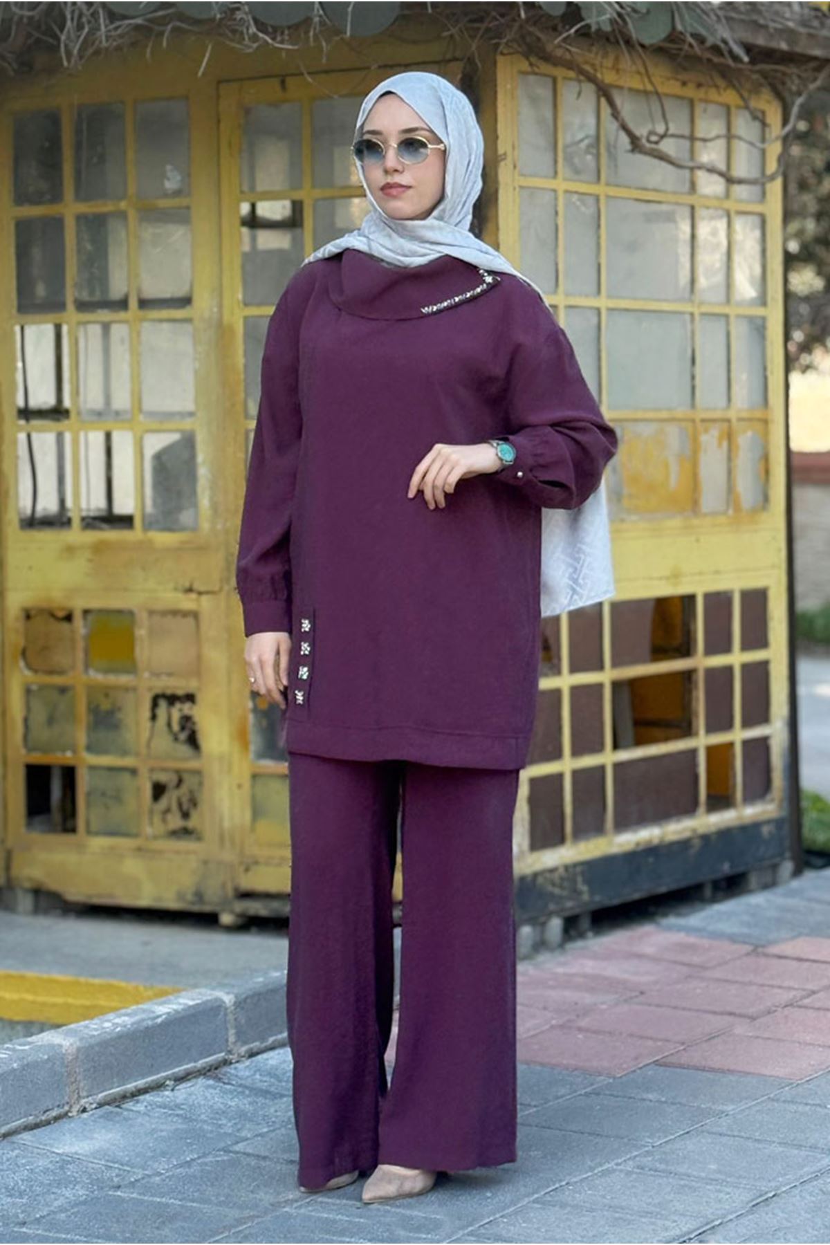 26Y7588 - BORDO - CUPRA TAKIM