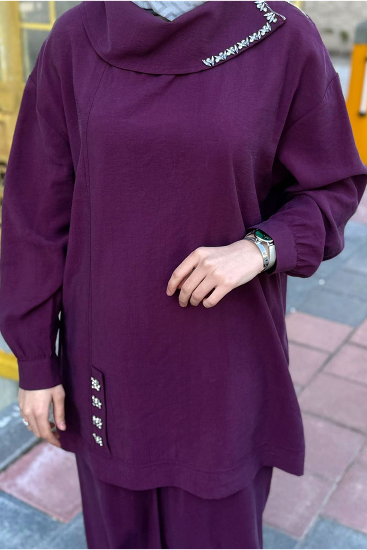 26Y7588 - BORDO - CUPRA TAKIM