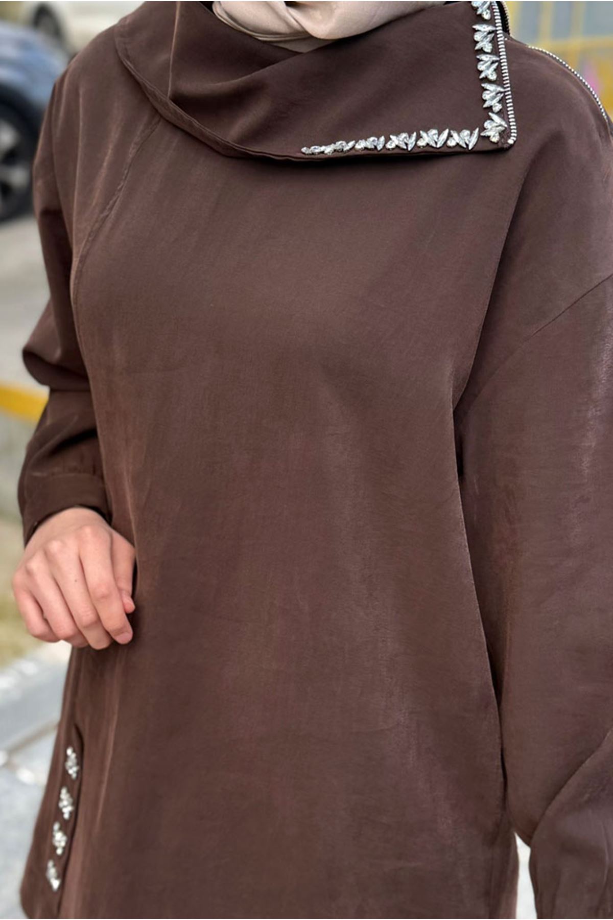 26Y7588 - KAHVE - CUPRA TAKIM