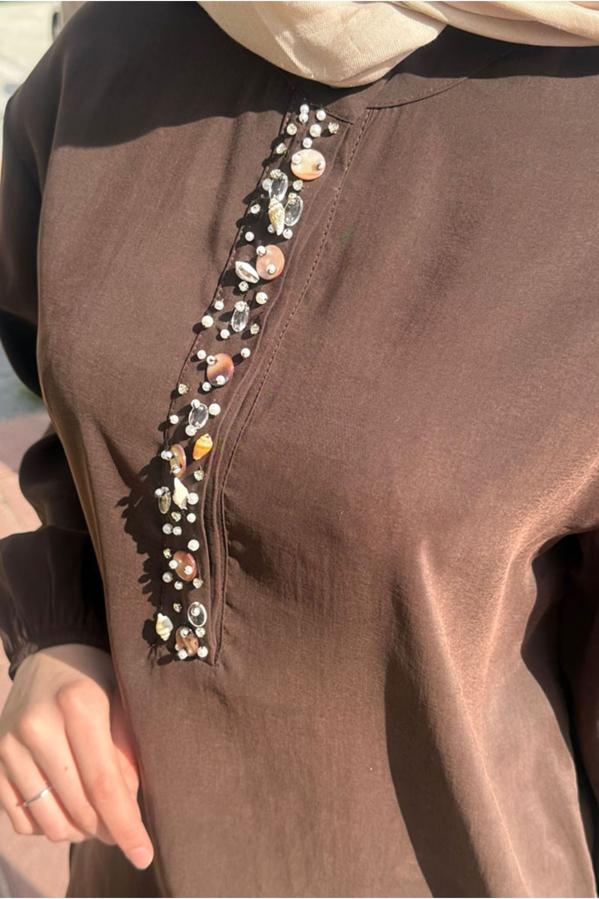 26Y7578 - KAHVE - DENİZ KABUĞU TAKIM