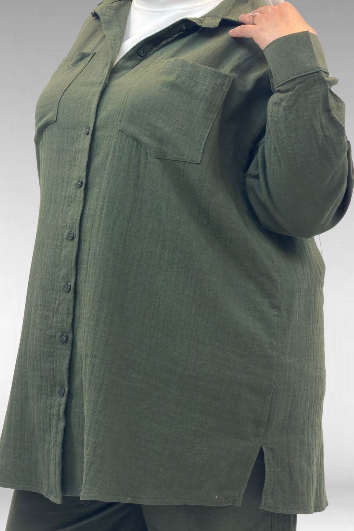 67036 Büyük Beden Cepli Düğmeli Müslin Pantolonlu Takım - Haki