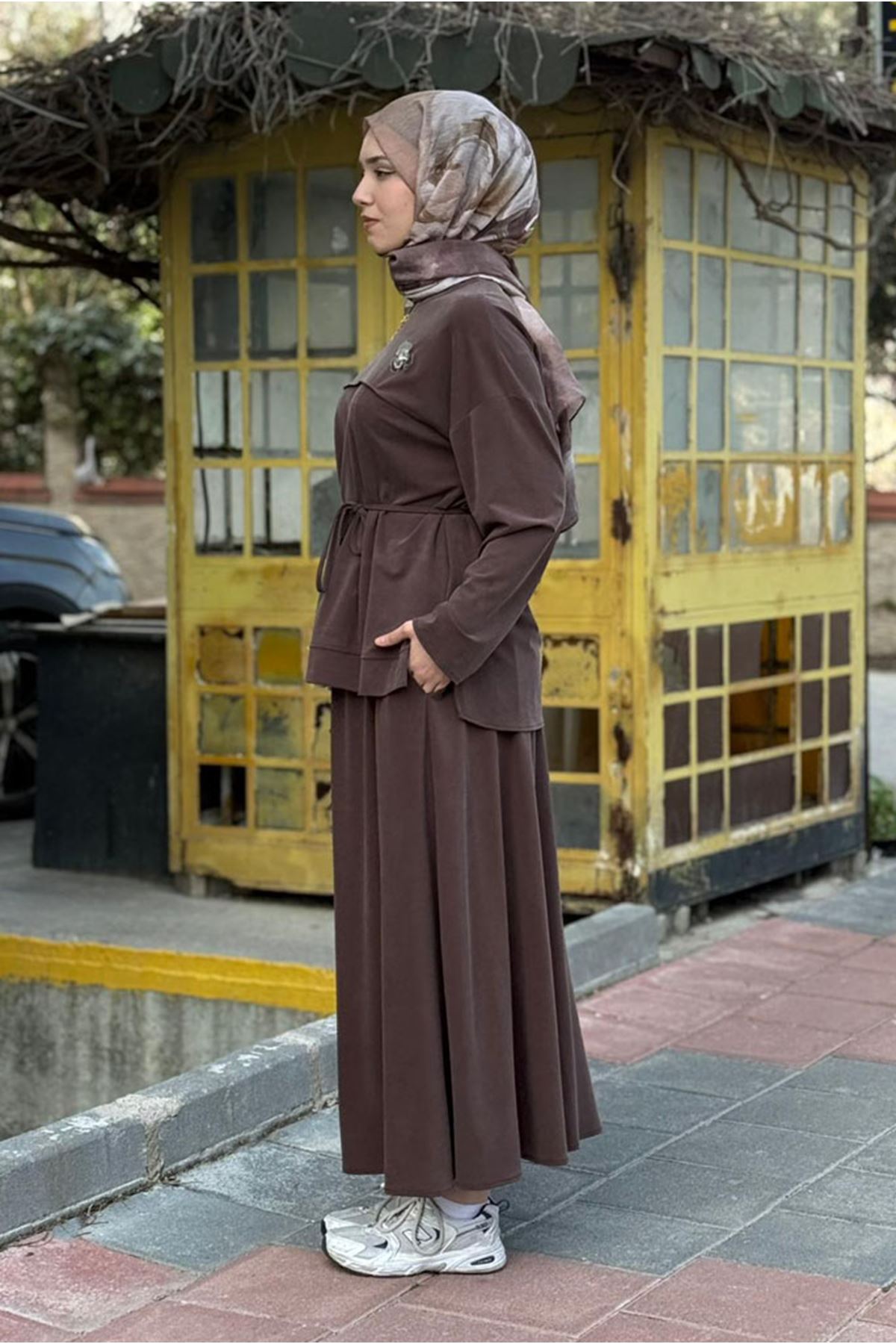 26Y6630 - KAHVE - BROŞLU İPLİ TAKIM