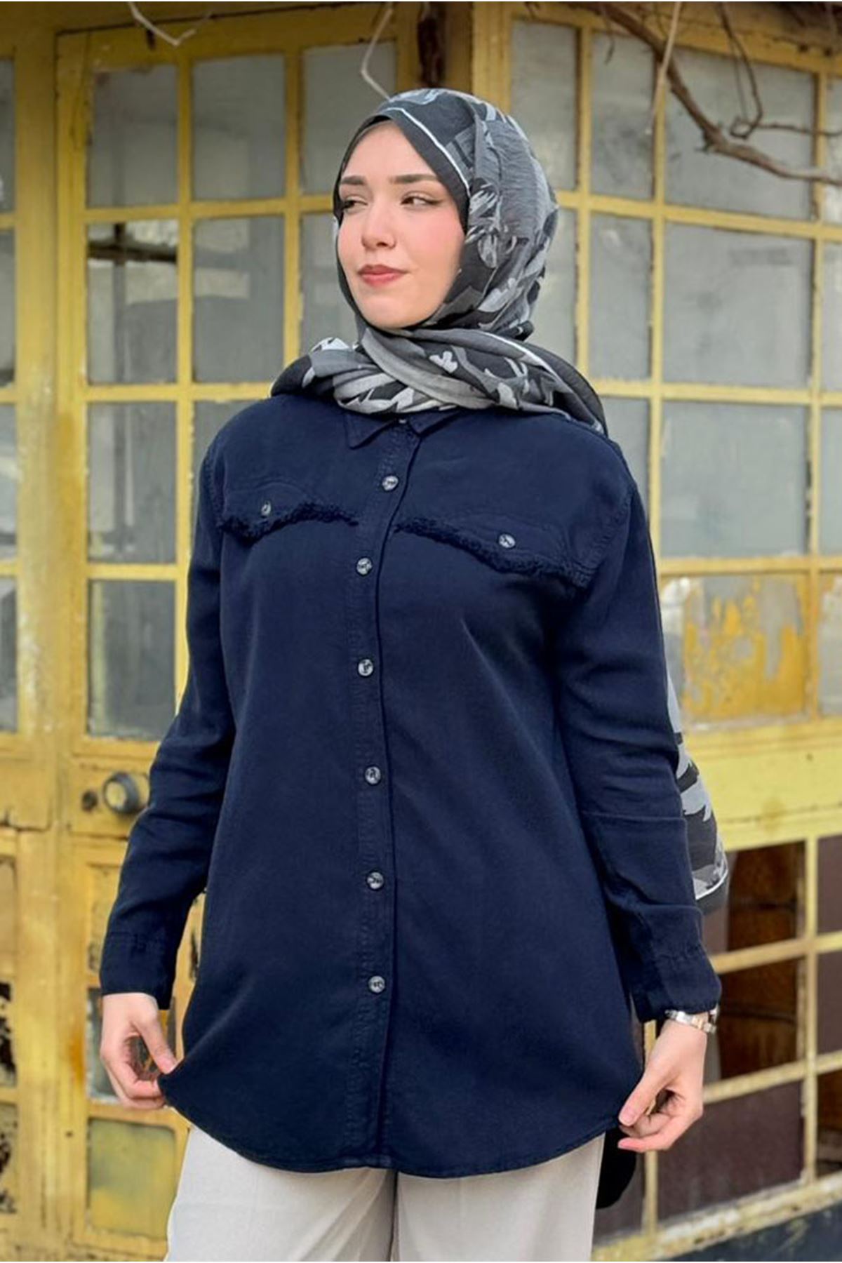 26Y7096 -  LACİVERT - PÜSKÜL CEP DETAY TENCEL GÖMLEK 