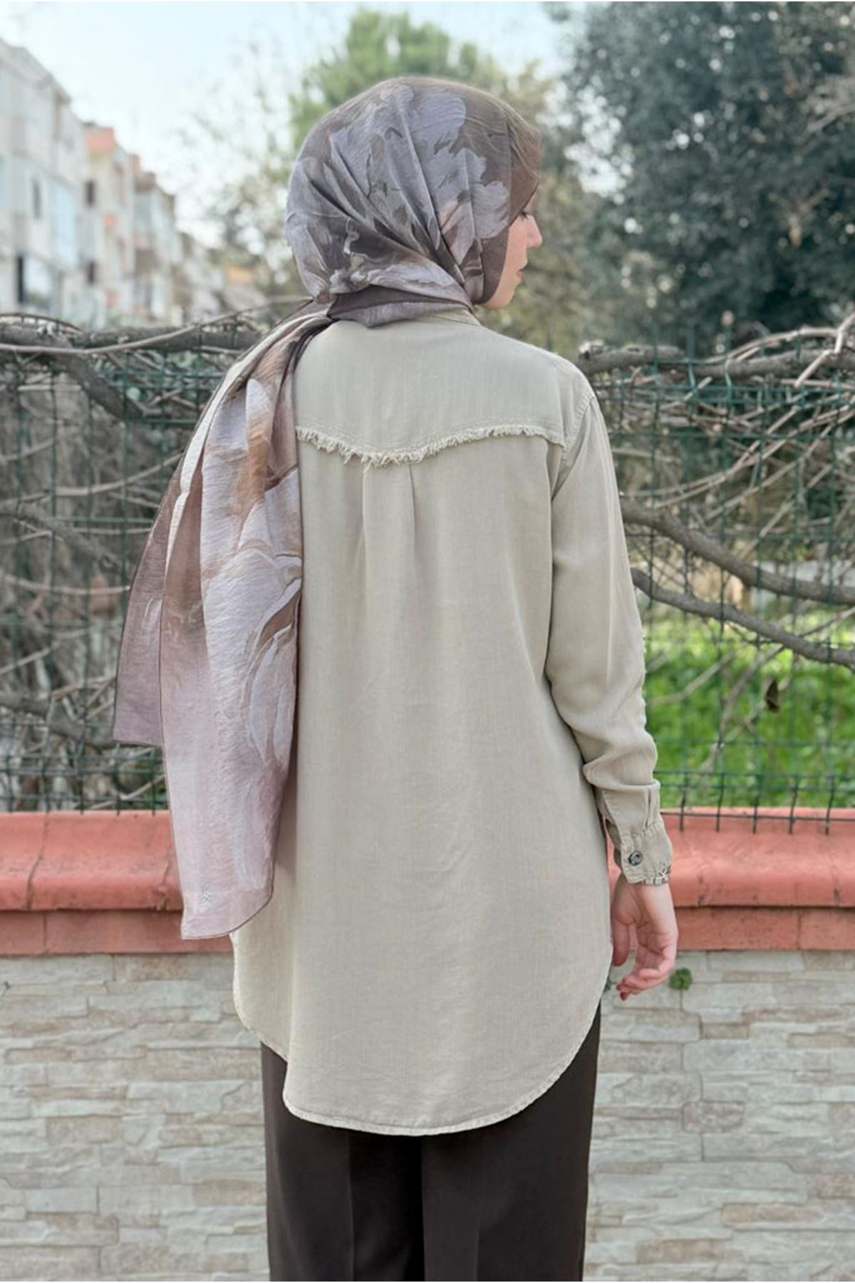 26Y7096 -  VİZON - PÜSKÜL CEP DETAY TENCEL GÖMLEK