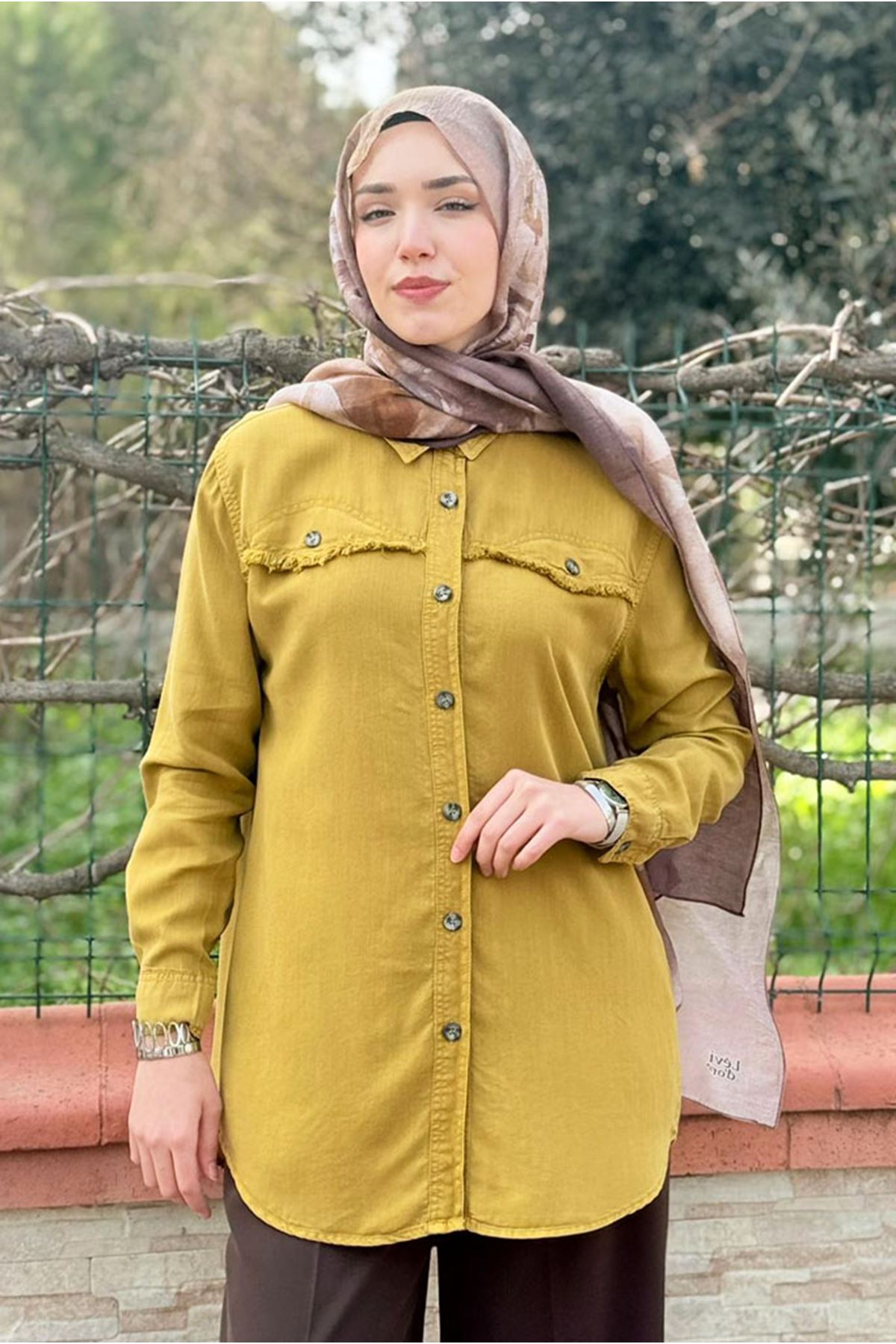 26Y7096 -  YAĞ YEŞİLİ - PÜSKÜL CEP DETAY MODAL GÖMLEK