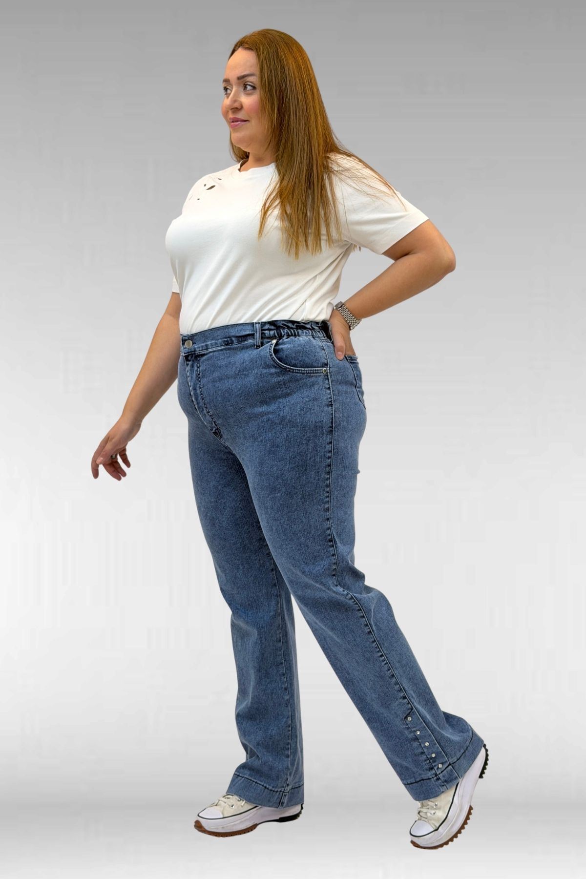 59024 Büyük Beden Paçasında Taş Detaylı Kot Pantolon - Mavi