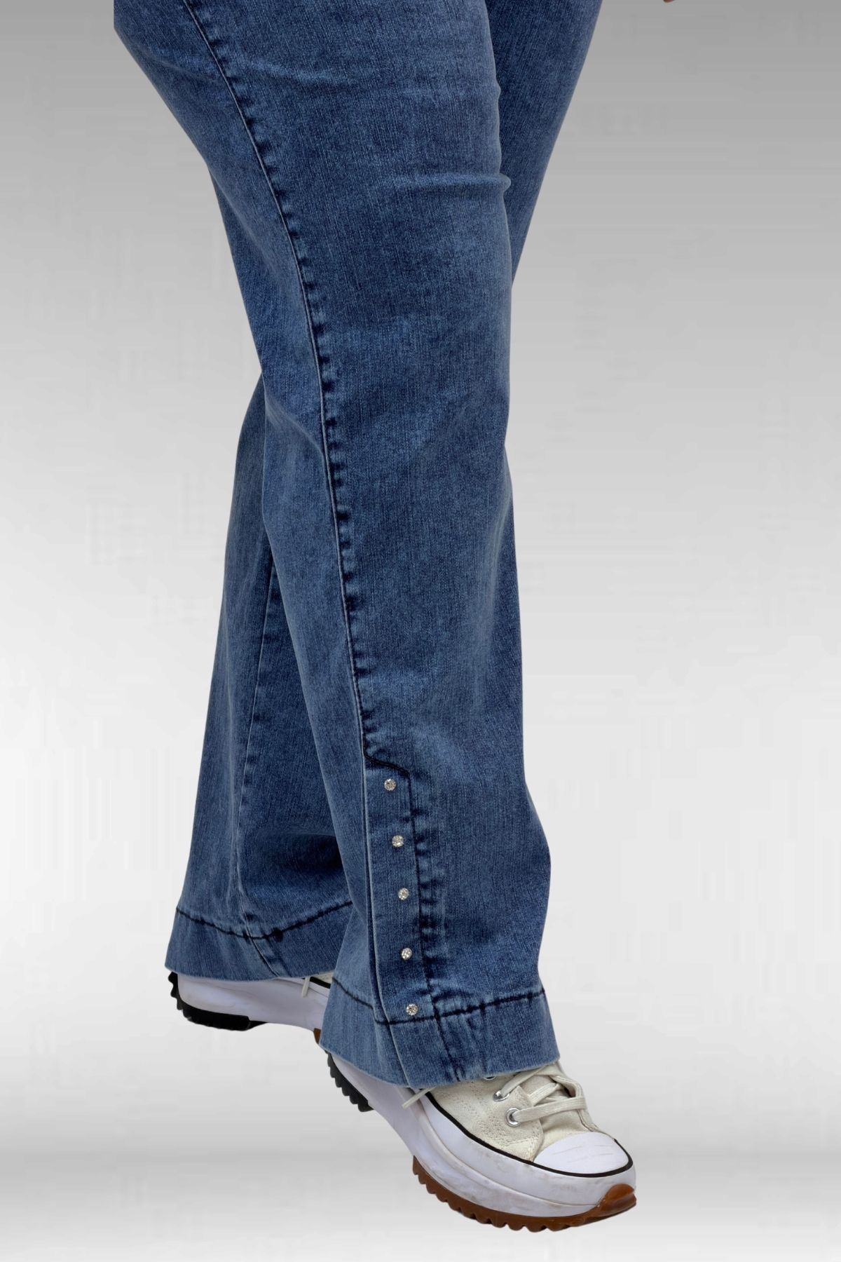 59024 Büyük Beden Paçasında Taş Detaylı Kot Pantolon - Mavi