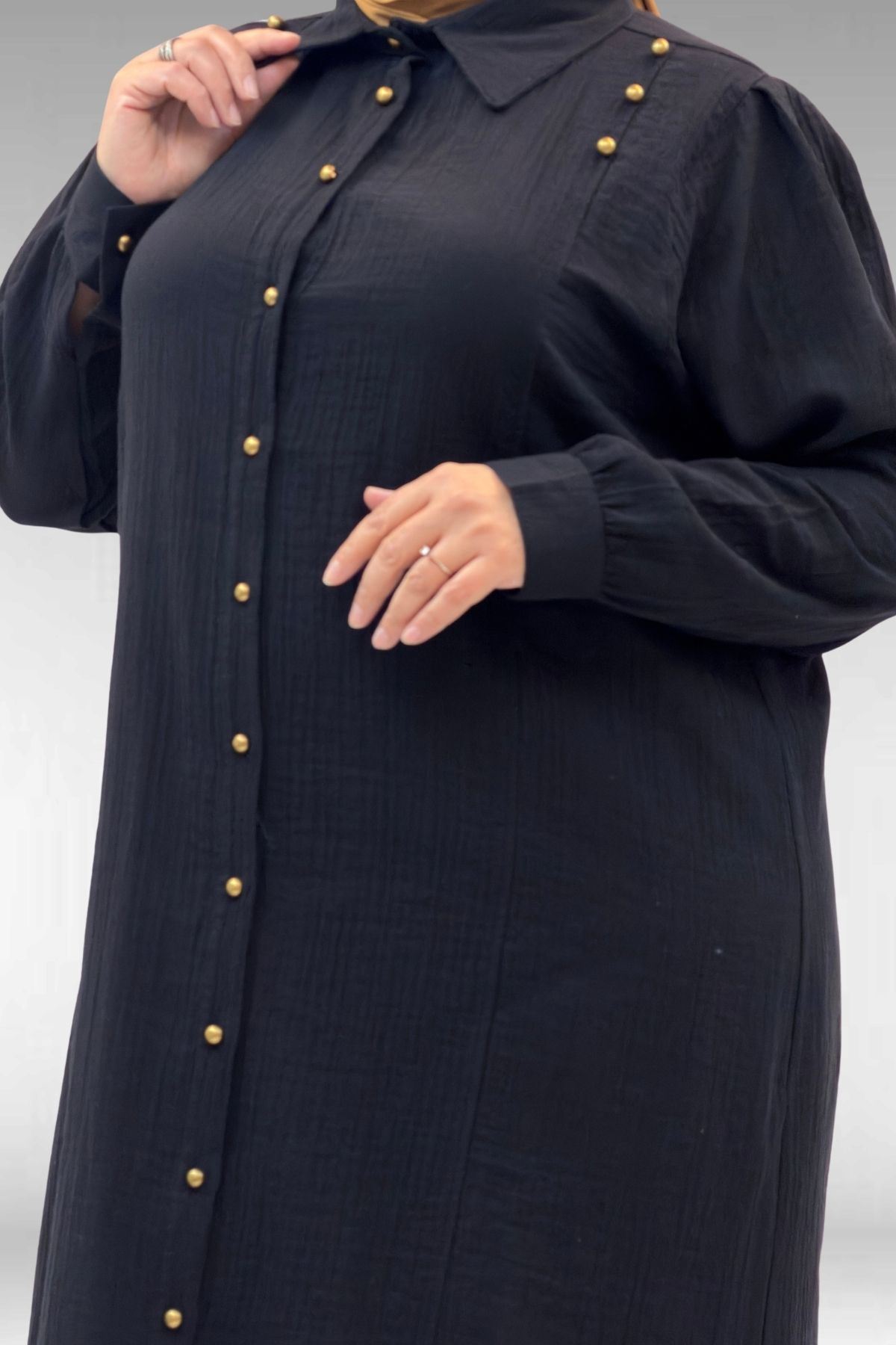 68021 Büyük Beden Düğme Detaylı Müslin Gömlek - Siyah