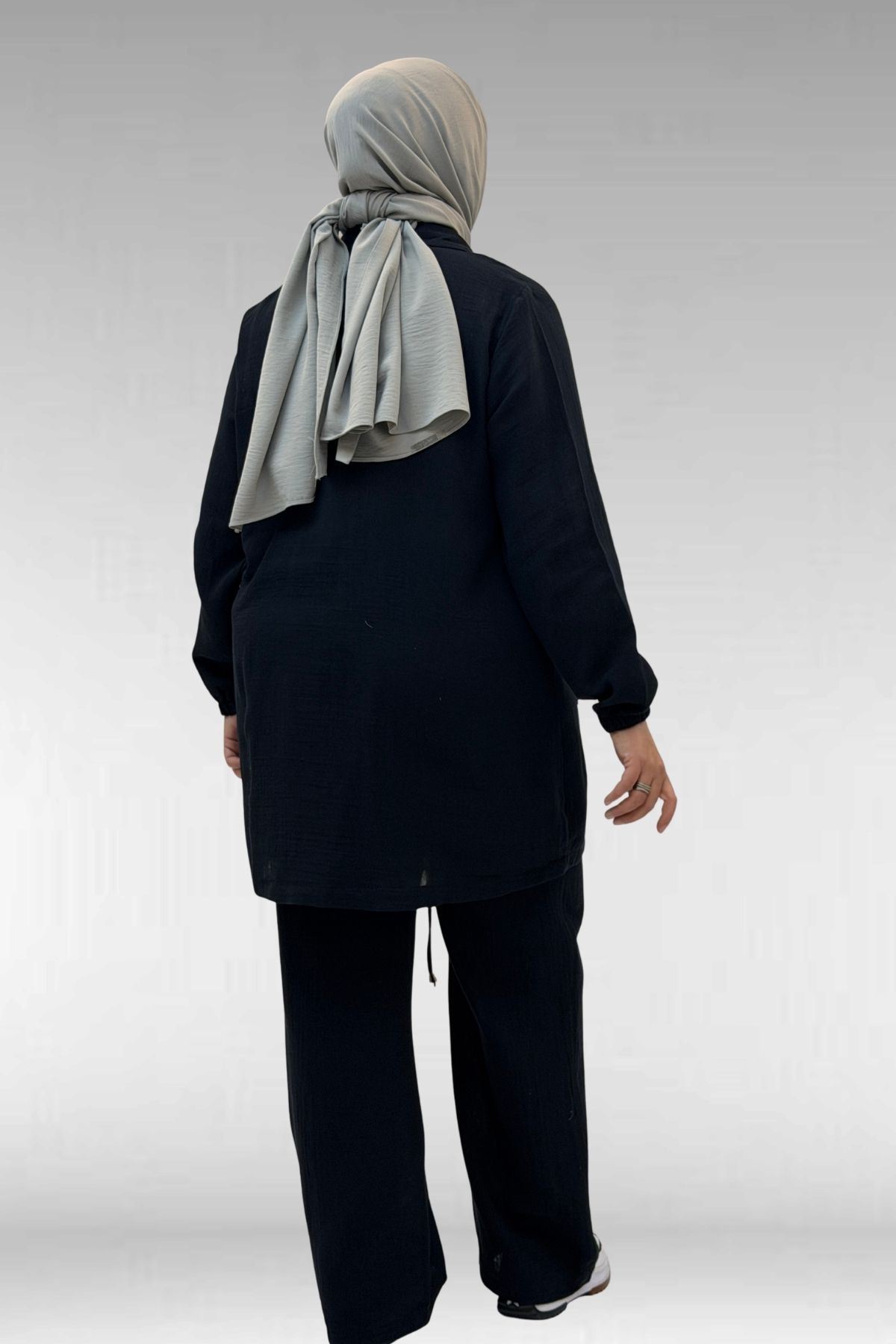 67015 Büyük Beden Cepleri D Toka Detaylı Müslin Pantolonlu Takım - Siyah