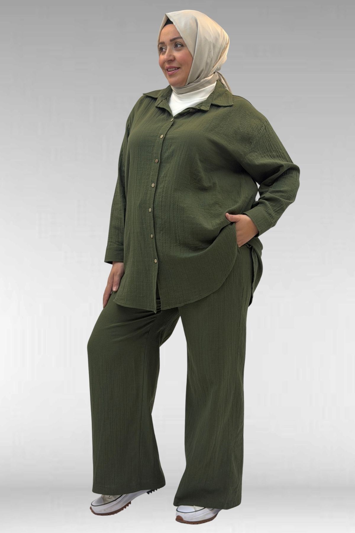 67038 Büyük Beden Erkek Yakalı Müslin Pantolonlu Takım - Haki