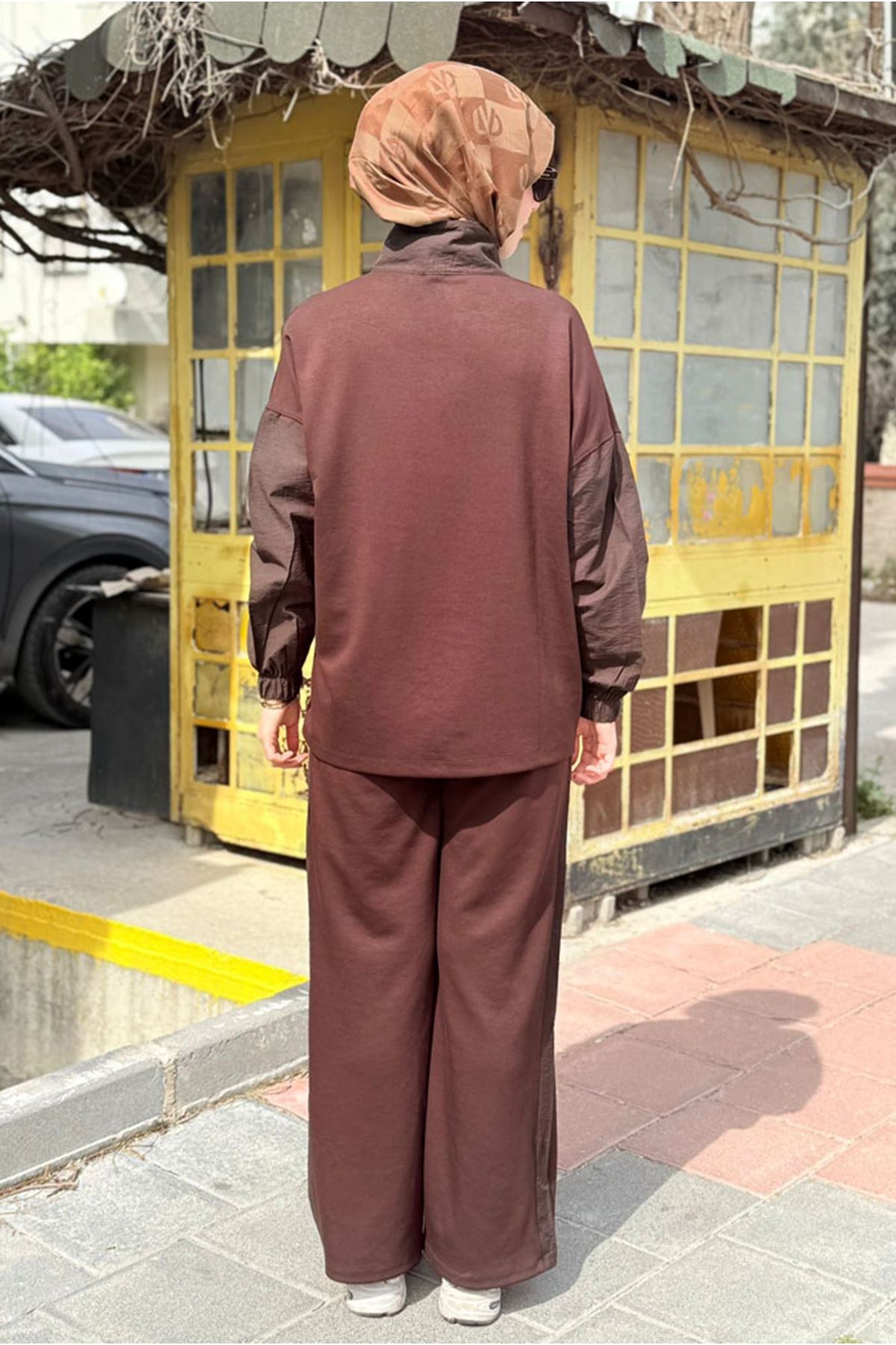 26Y6675 - KAHVE - GARNİ DETAYLI BAĞCIKLI TAKIM 