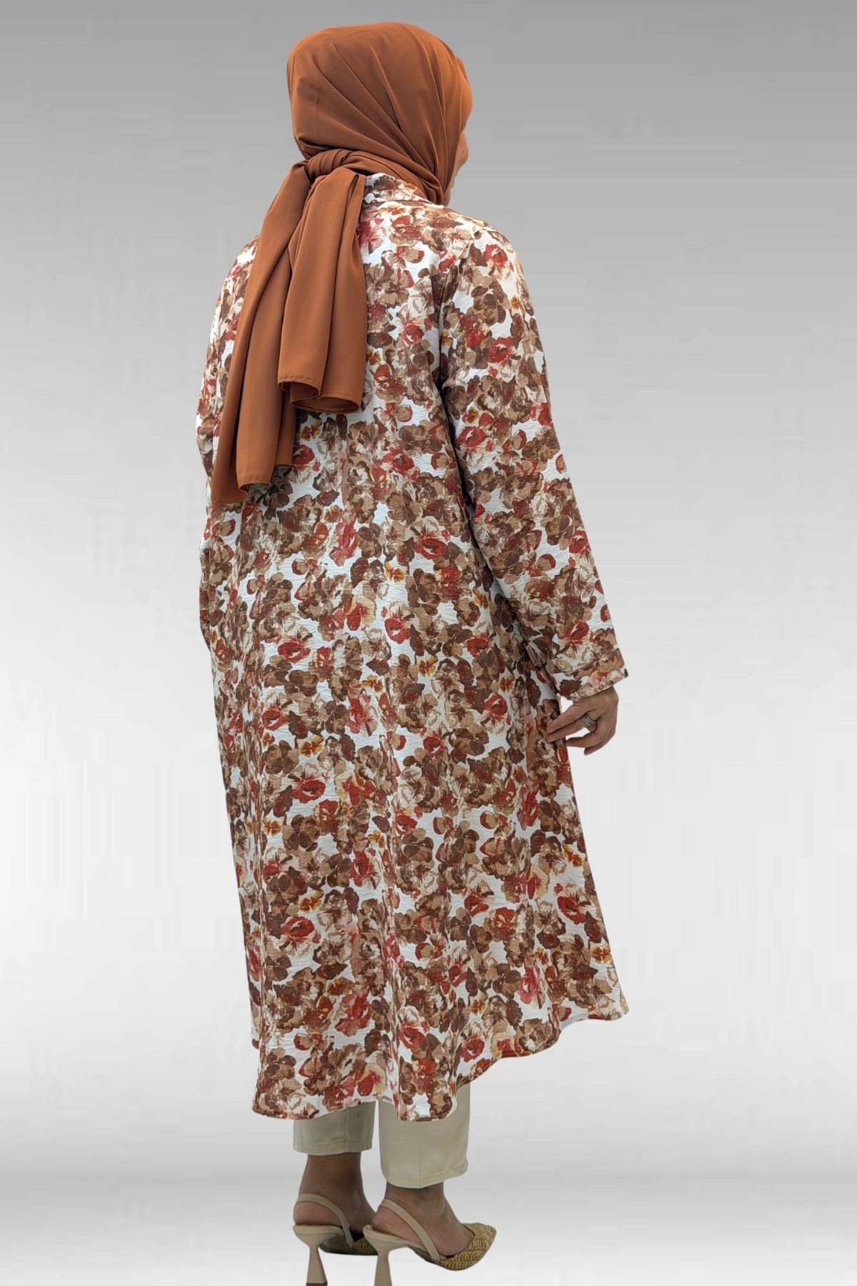 68015 Büyük Beden Mevlana Kesim Mango Gömlek - Çiçek Desenli Kahve