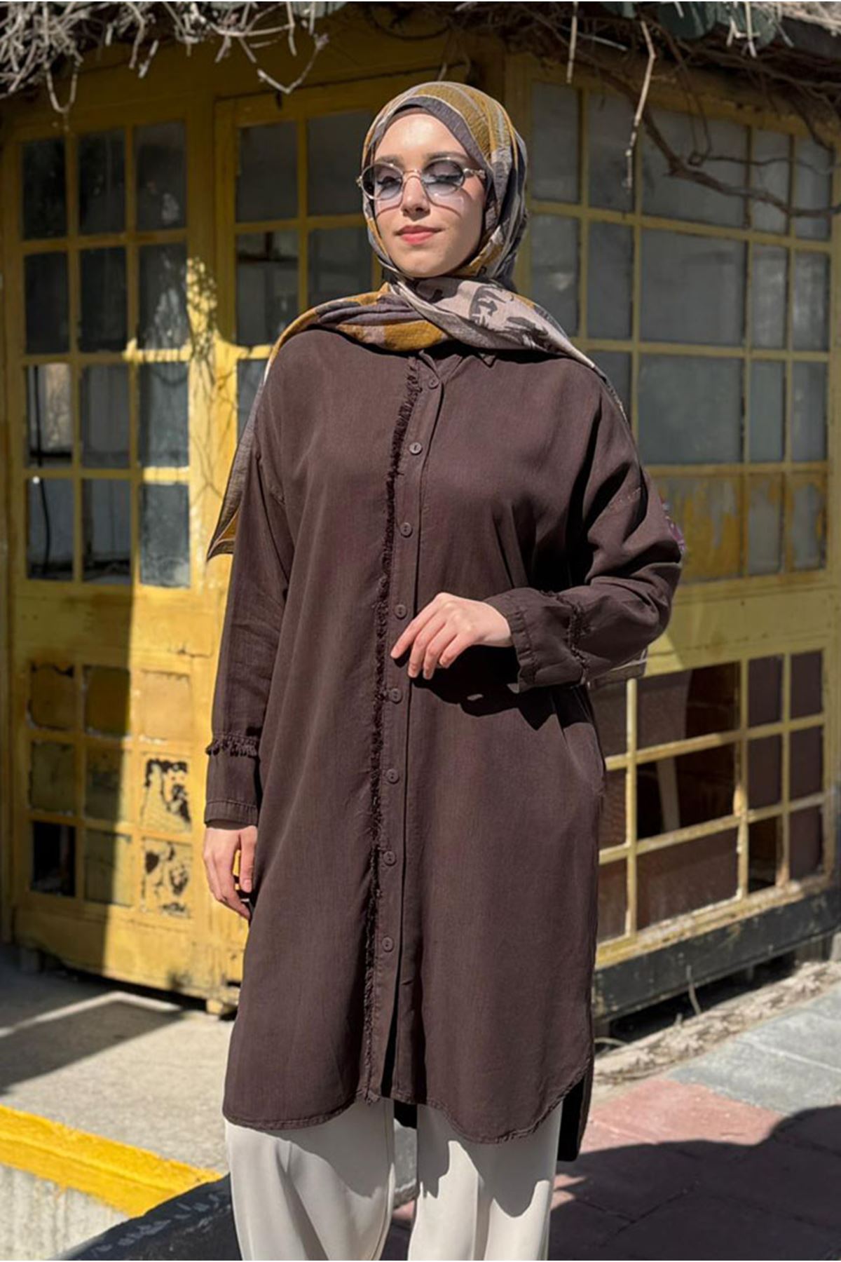 26Y7086 - KAHVE -  UZUN PÜSKÜL DETAY TENSEL GÖMLEK