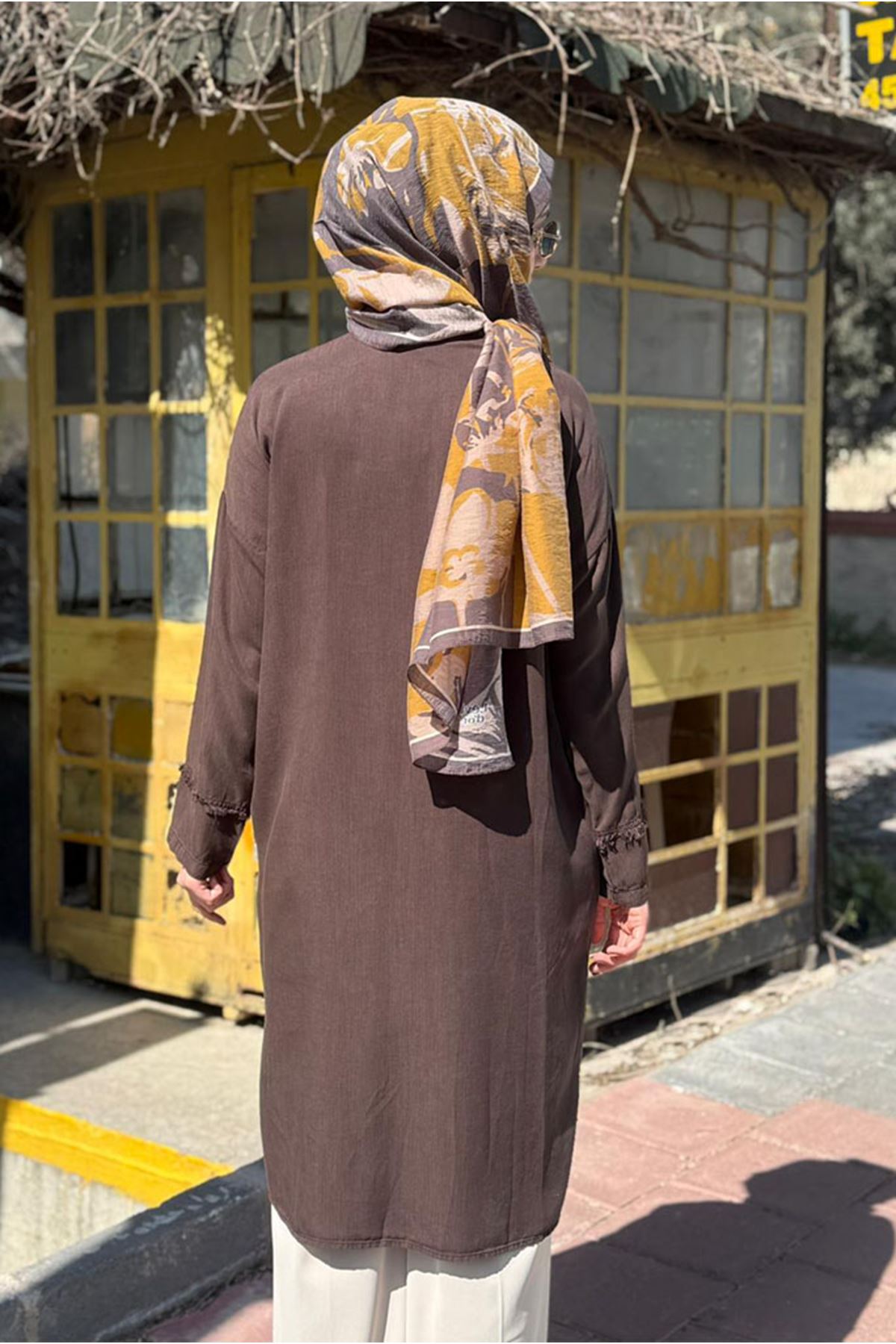 26Y7086 - KAHVE -  UZUN PÜSKÜL DETAY TENSEL GÖMLEK