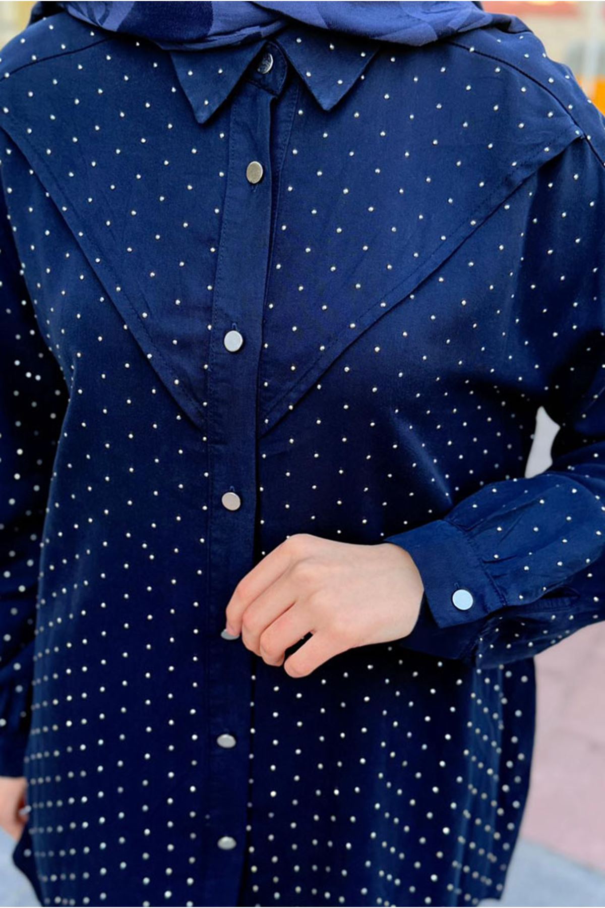 26Y6510 - LACİVERT - TAŞLI TENCEL GÖMLEK