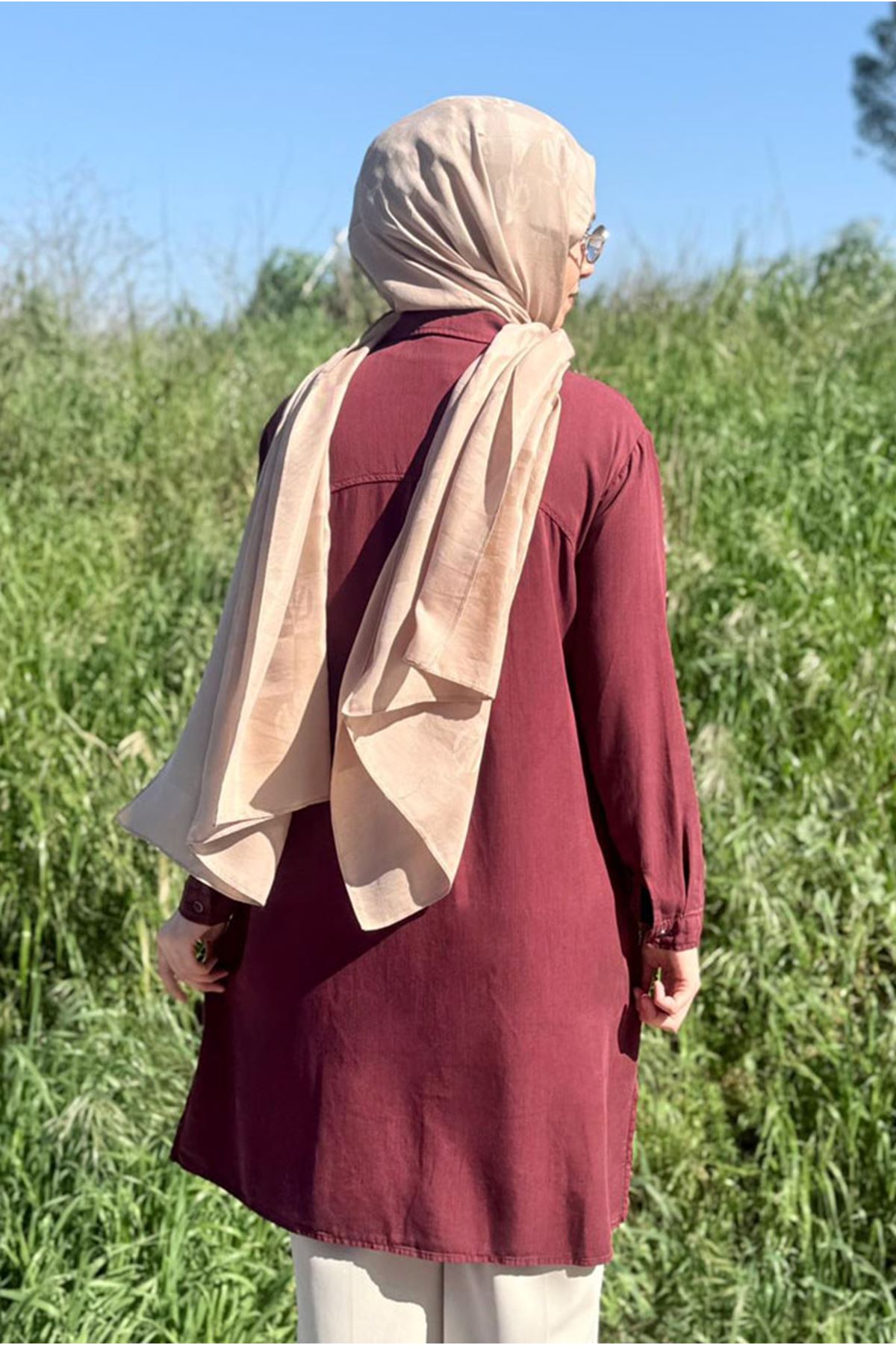 26Y6525 - BORDO- TAŞLI PÜSKÜL DETAY UZUN TENCEL GÖMLEK 