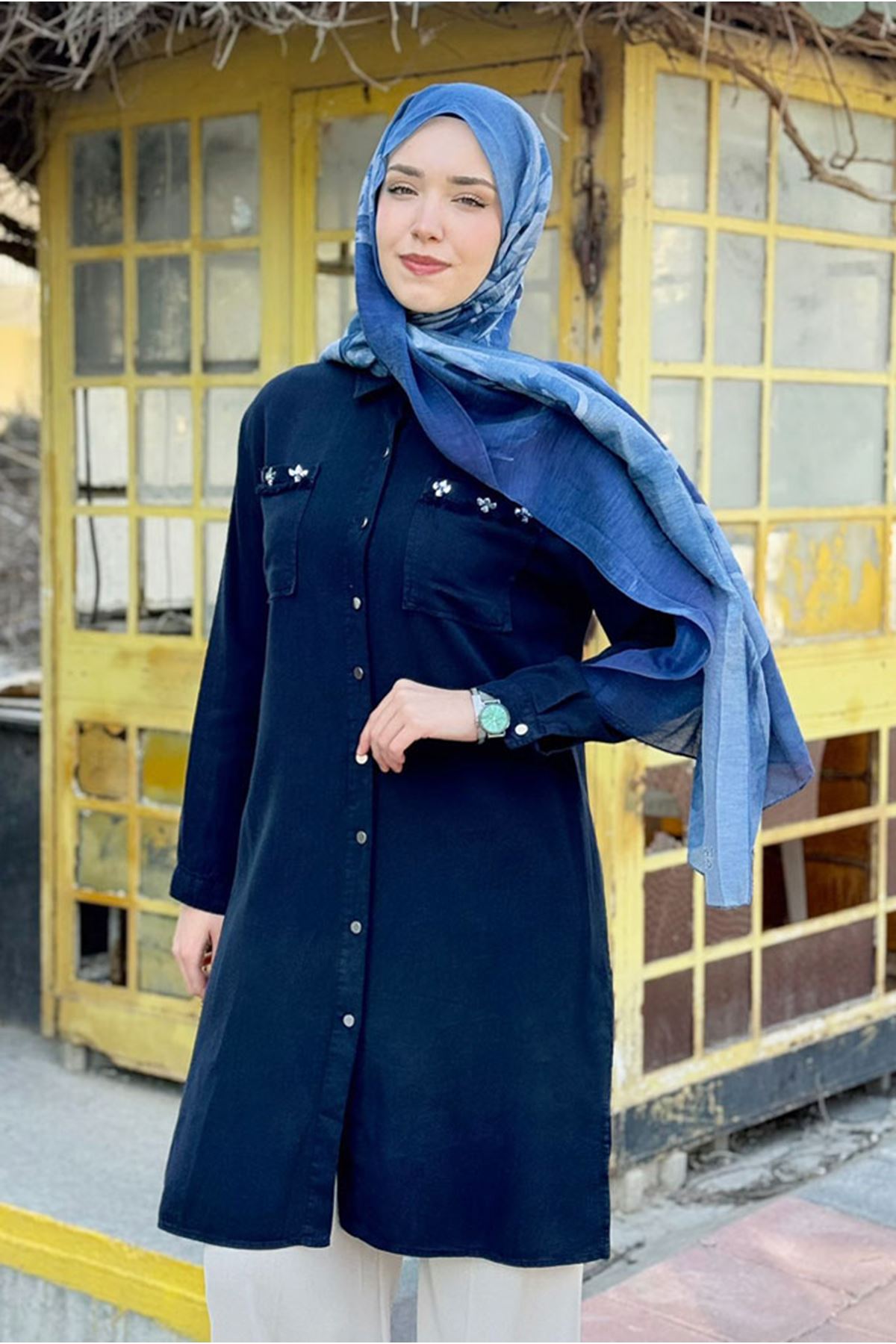 26Y6525 - LACİVERT - TAŞLI PÜSKÜL DETAY UZUN MODAL GÖMLEK
